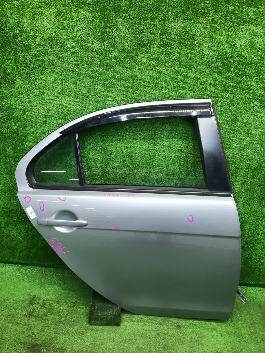 Дверь правая задняя MITSUBISHI LANCER, GALANT FORTIS CY4A, CY2A, CY3A, CY6A, CX6A, CX4A, CX3A 1769 1 ракурс Дверь правая задняя MITSUBISHI LANCER, GALANT FORTIS CY4A, CY2A, CY3A, CY6A, CX6A, CX4A, CX3A 1769 1 ракурс