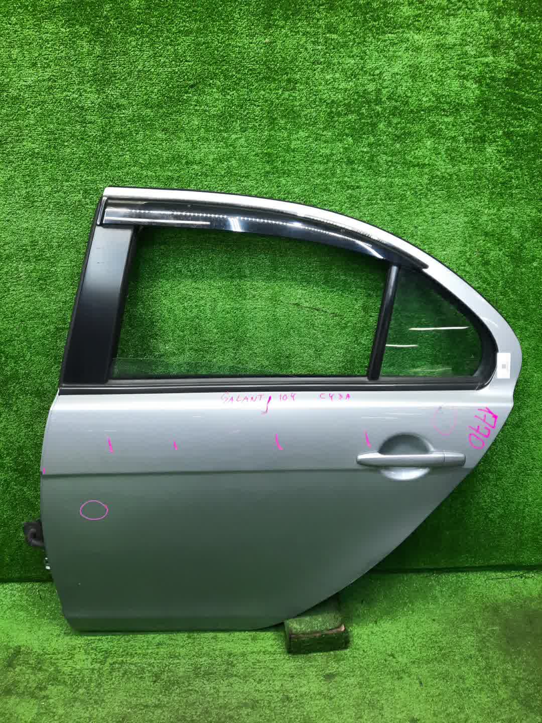 Дверь левая задняя MITSUBISHI LANCER, GALANT FORTIS CY4A, CY2A, CY3A, CY6A, CX6A, CX4A, CX3A 1770 1 ракурс