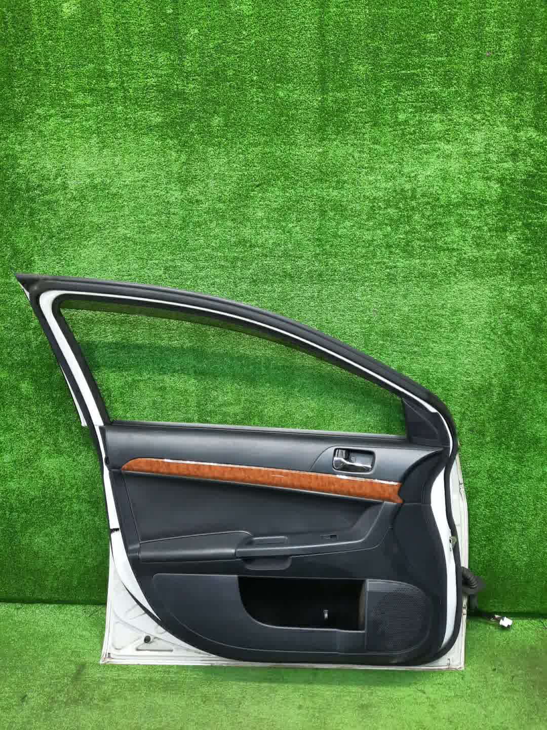 Дверь левая передняя MITSUBISHI LANCER, GALANT FORTIS CY4A, CY2A, CY3A, CY6A, CX6A, CX4A, CX3A 1810 4 ракурс