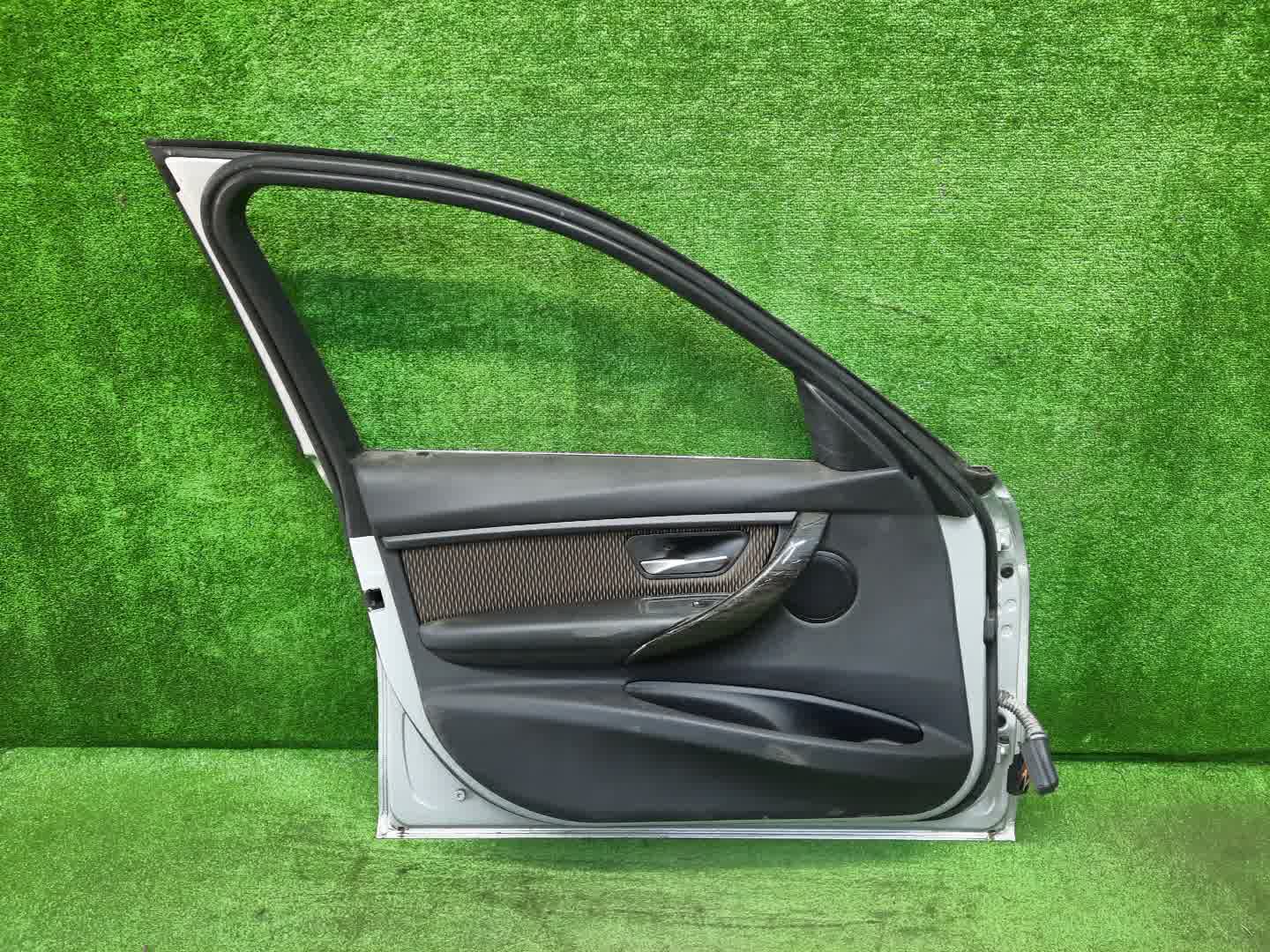 Дверь левая передняя BMW 320d, 335i, 318d, 330d, 335d, 316d, 3-Series, 328i, 320i, 316i F30, F31 1916 3 ракурс