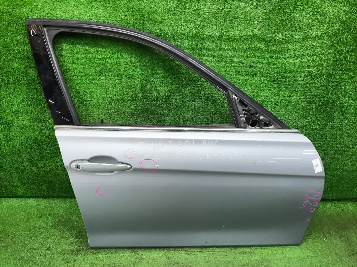 Дверь правая передняя BMW 320d, 335i, 318d, 330d, 335d, 316d, 3-Series, 328i, 320i, 316i F30, F31 1922 1 ракурс