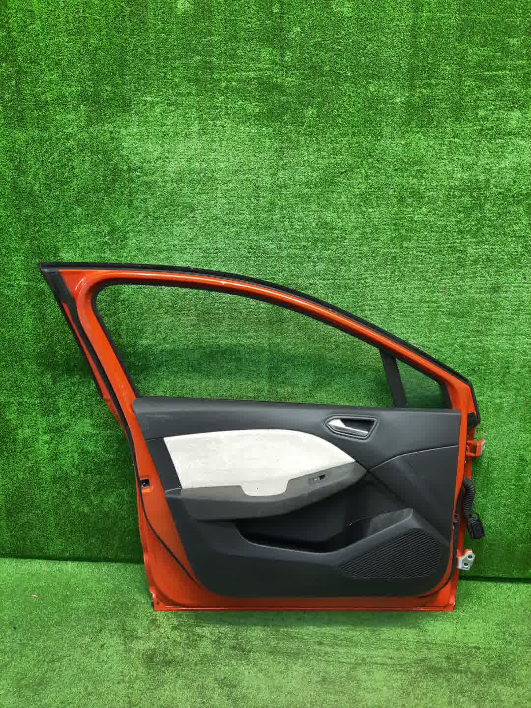 Дверь левая передняя RENAULT LUTECIA BJAH5H 801018414R 5 ракурс