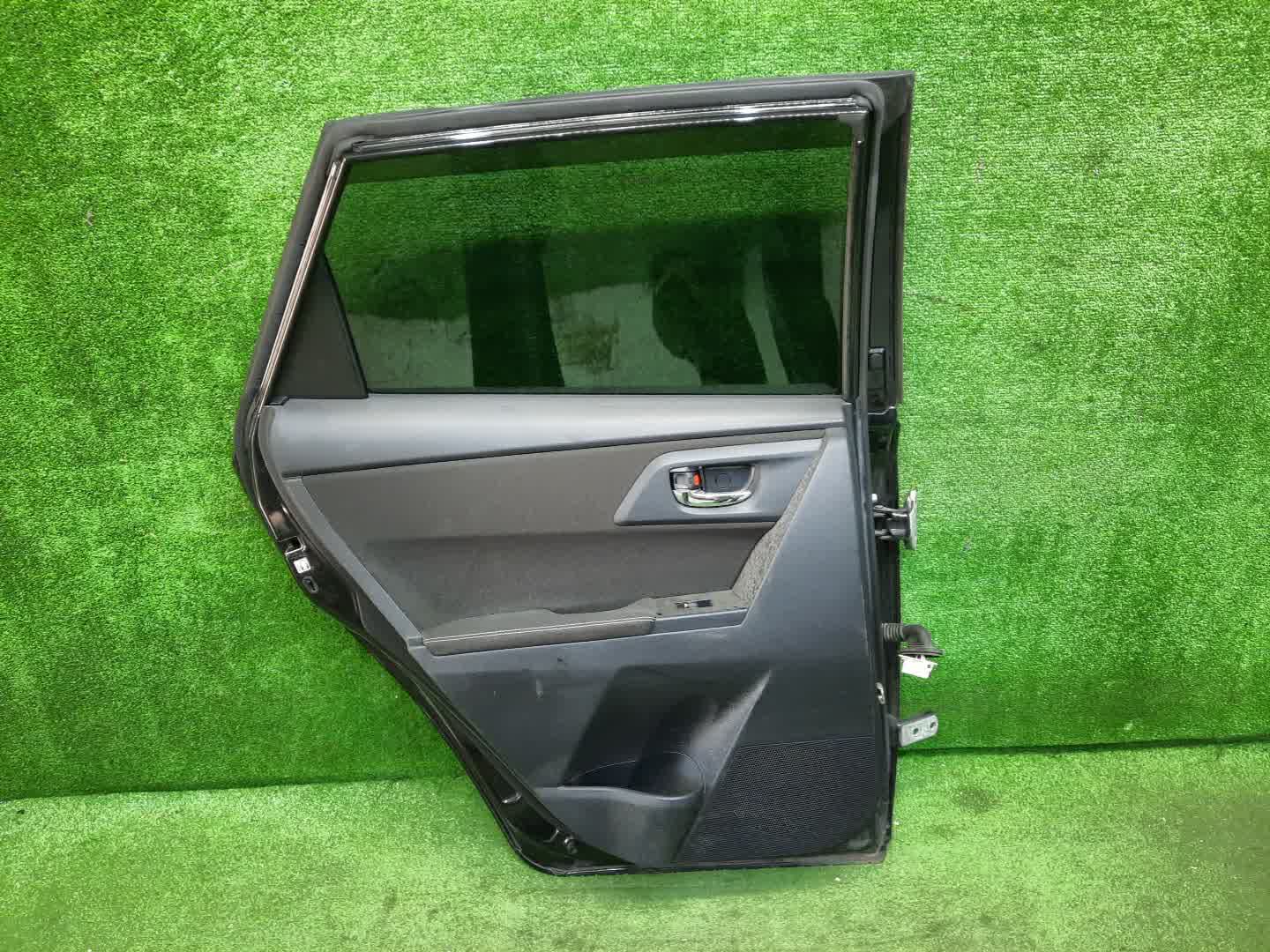 Дверь левая задняя TOYOTA AURIS ZWE186H, NZE181H, ZRE186H, NRE185H, NZE184H 1976 5 ракурс
