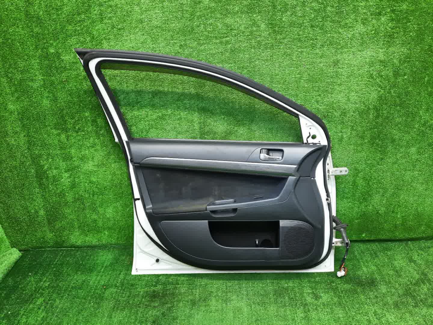 Дверь левая передняя MITSUBISHI LANCER, GALANT FORTIS CY4A, CY2A, CY3A, CY6A, CX6A, CX4A, CX3A 2055 5 ракурс