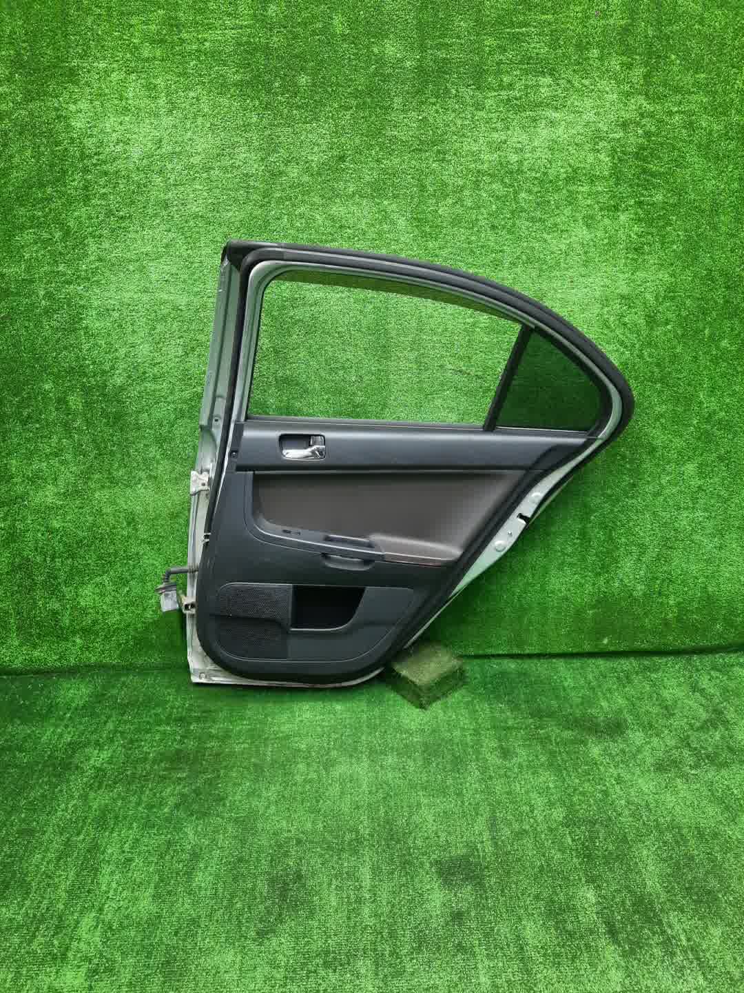 Дверь правая задняя MITSUBISHI LANCER, GALANT FORTIS CY4A, CY2A, CY3A, CY6A, CX6A, CX4A, CX3A 2060 5 ракурс