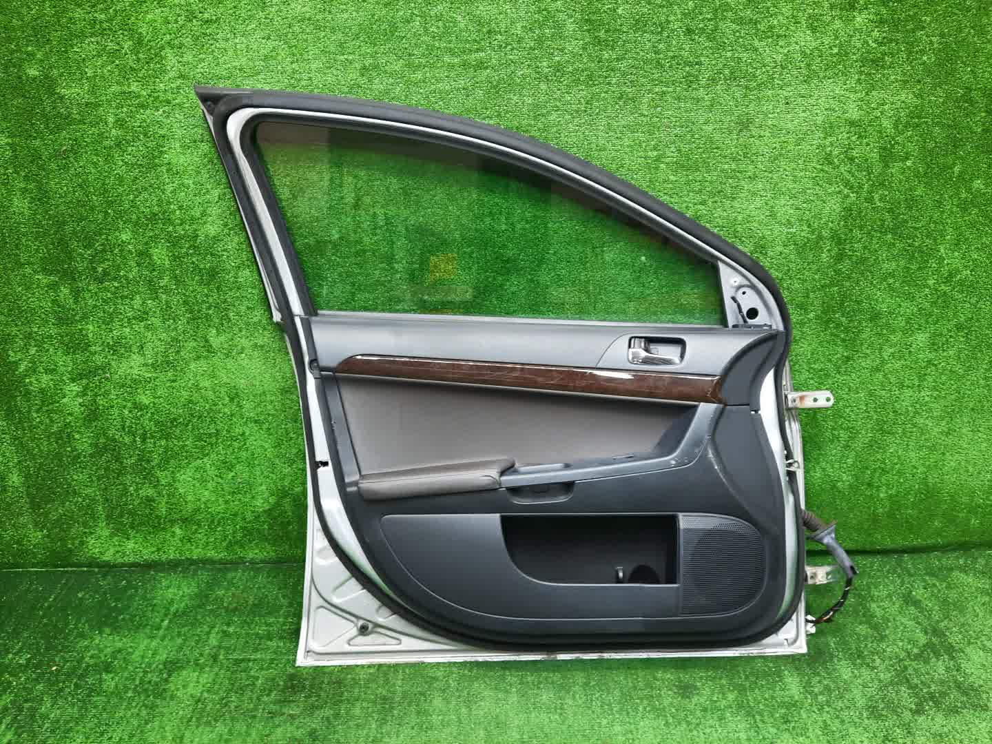 Дверь левая передняя MITSUBISHI LANCER, GALANT FORTIS CY4A, CY2A, CY3A, CY6A, CX6A, CX4A, CX3A 2064 4 ракурс