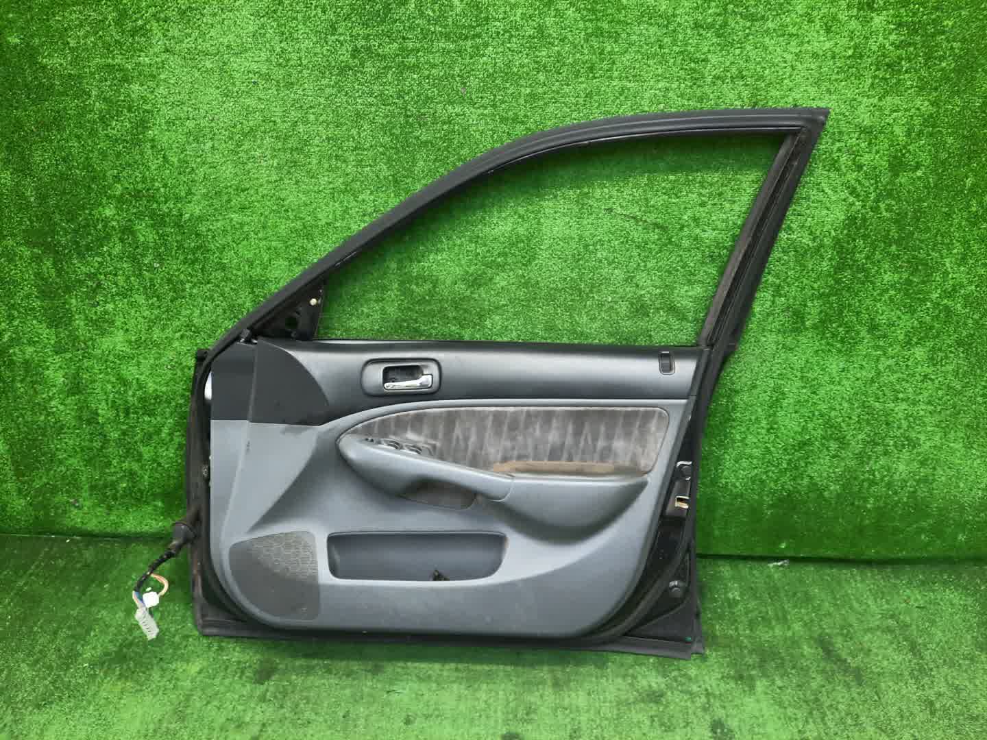 Дверь правая передняя HONDA CIVIC, CIVIC FERIO ES1, ES2, ES3, ES9, ET2 2140 3 ракурс
