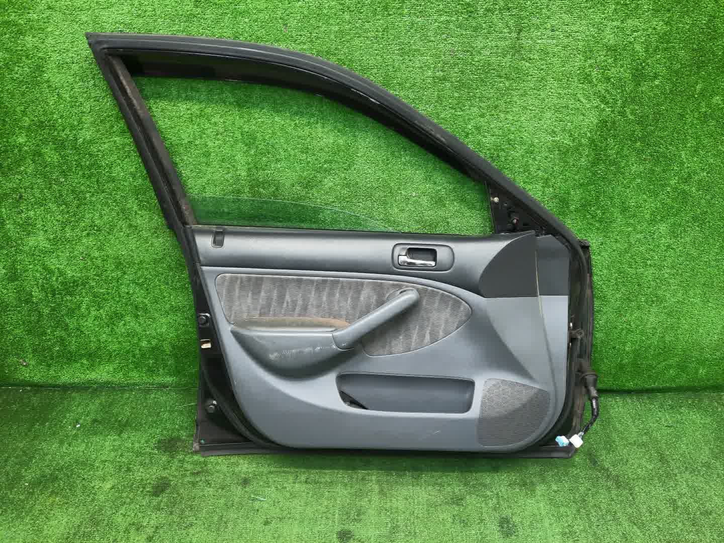 Дверь левая передняя HONDA CIVIC, CIVIC FERIO ES1, ES2, ES3, ES9, ET2 2141 3 ракурс
