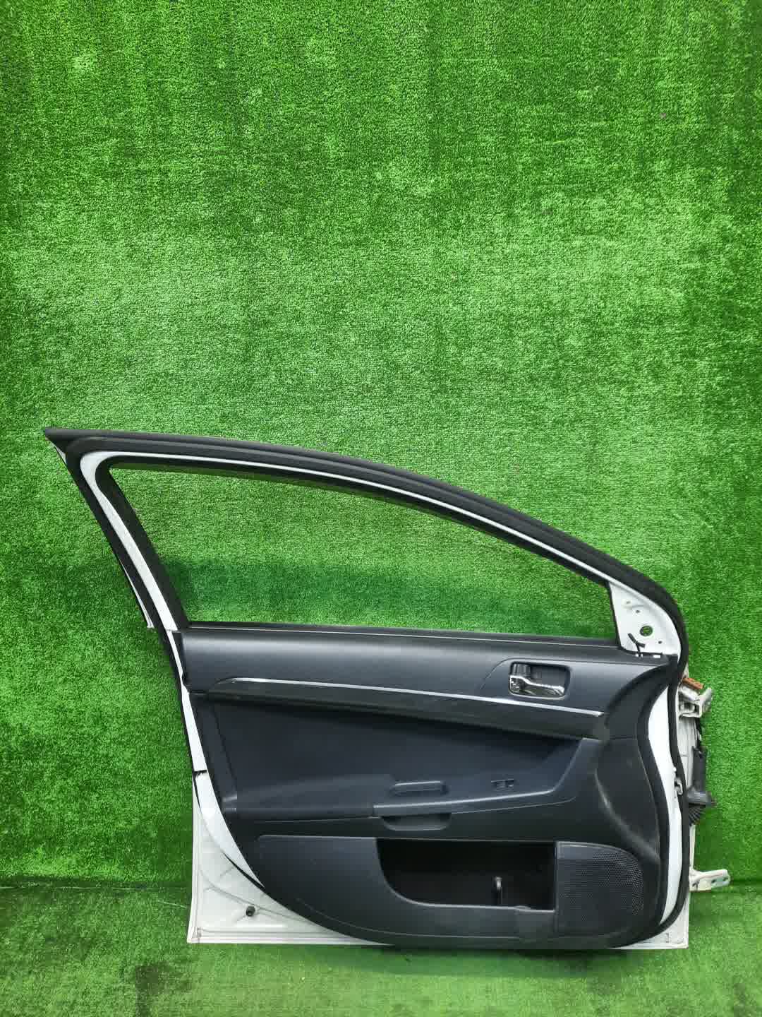 Дверь левая передняя MITSUBISHI LANCER, GALANT FORTIS CY4A, CY2A, CY3A, CY6A, CX6A, CX4A, CX3A 2173 5 ракурс