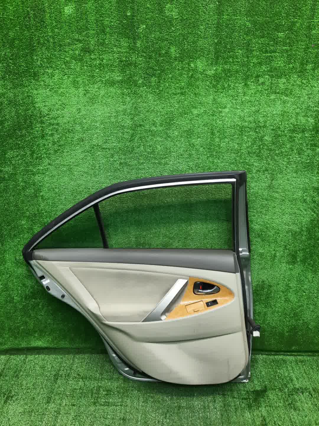 Дверь левая задняя TOYOTA CAMRY, ALTIS AHV40, GSV40, ACV40, ACV45, ACV40N, ACV45N 2191 4 ракурс