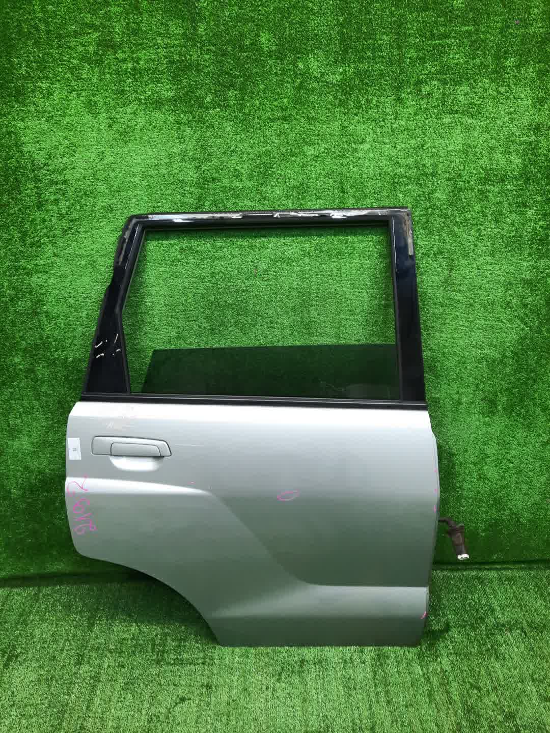 Дверь правая задняя MITSUBISHI MIRAGE DINGO CQ2A 2192 1 ракурс