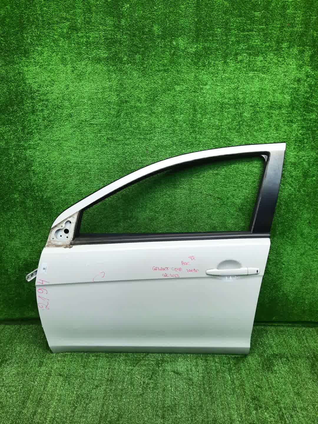 Дверь левая передняя MITSUBISHI LANCER, GALANT FORTIS CY4A, CY2A, CY3A, CY6A, CX6A, CX4A, CX3A 2194 1 ракурс