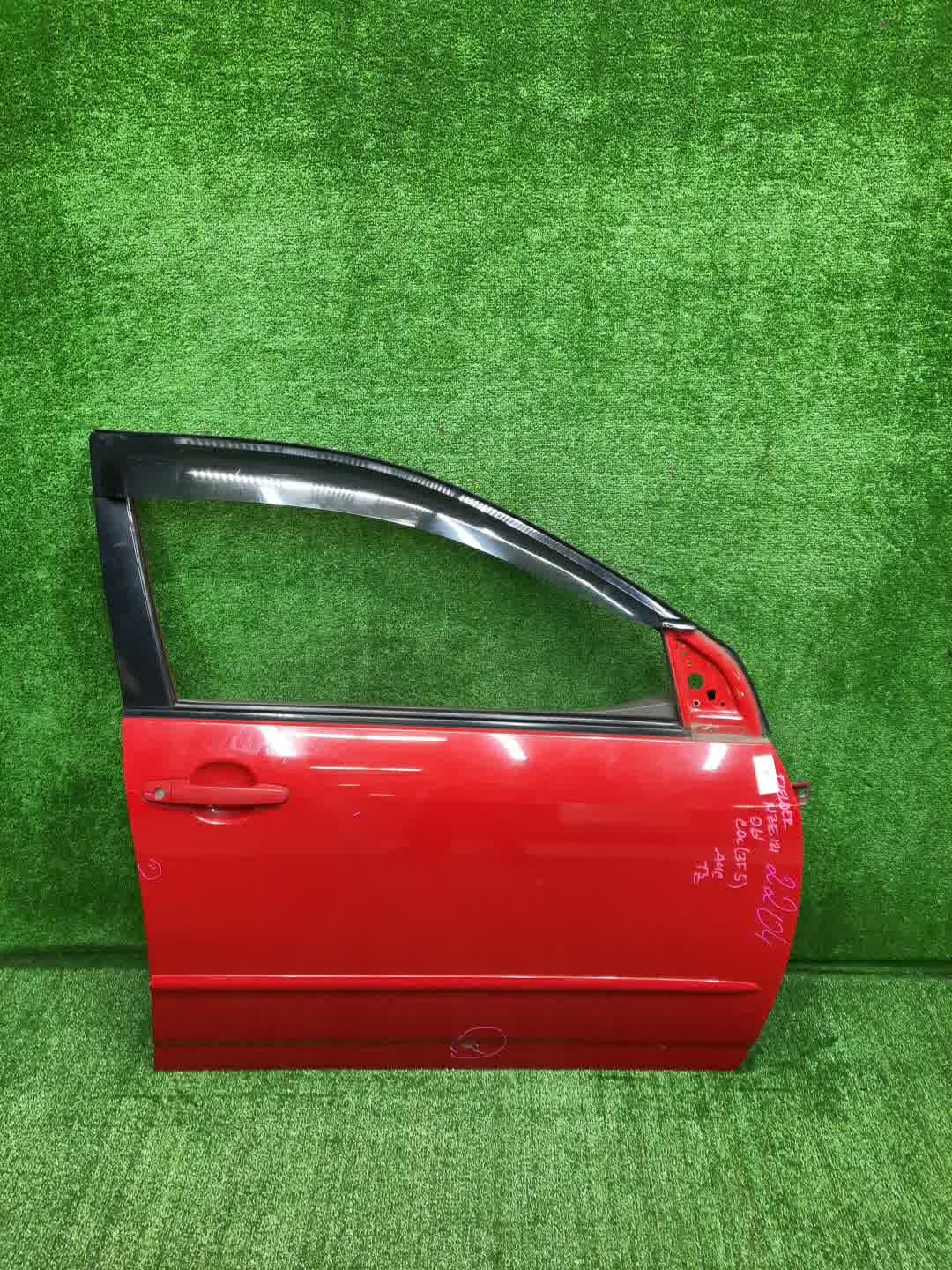 Дверь правая передняя TOYOTA COROLLA, COROLLA FIELDER, ALLEX, COROLLA RUNX ZZE124, NZE121, NZE120, ZZE122, NZE124, CE121, NZE121G, ZZE123G, ZZE124G, ZZE122G, NZE124G, ZZE123 2204 1 ракурс Дверь правая передняя TOYOTA COROLLA, COROLLA FIELDER, ALLEX, COROLLA RUNX ZZE124, NZE121, NZE120, ZZE122, NZE124, CE121, NZE121G, ZZE123G, ZZE124G, ZZE122G, NZE124G, ZZE123 2204 1 ракурс