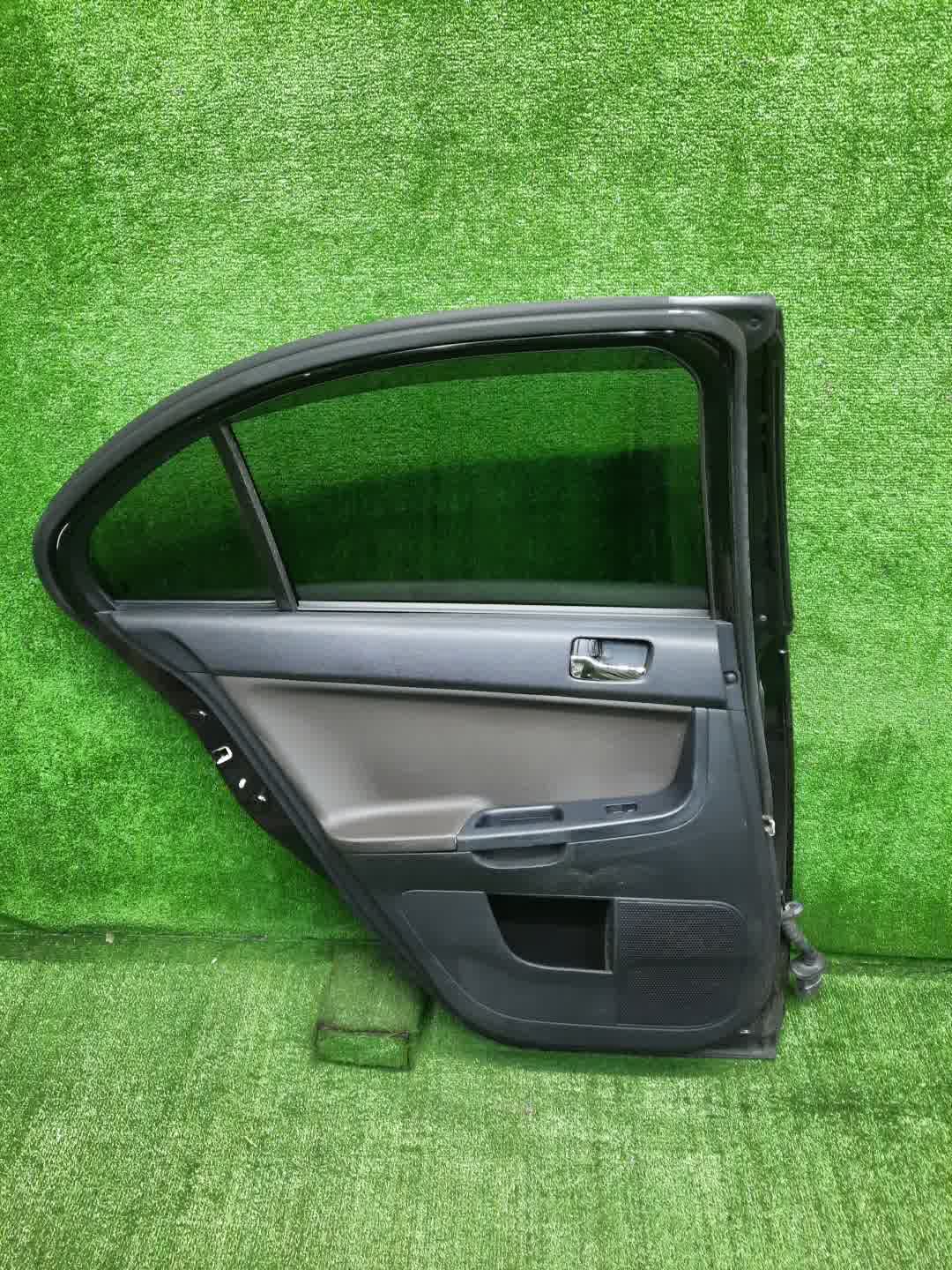 Дверь левая задняя MITSUBISHI LANCER, GALANT FORTIS CY4A, CY2A, CY3A, CY6A, CX6A, CX4A, CX3A 2246 4 ракурс