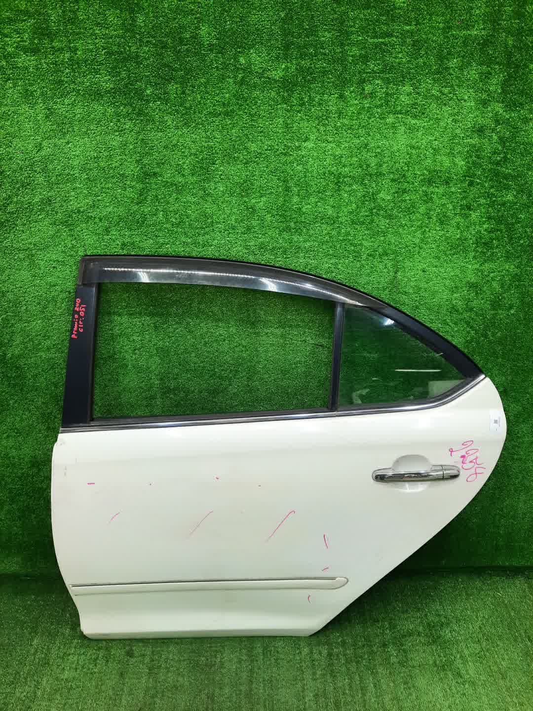 Дверь левая задняя TOYOTA PREMIO ZZT240, NZT240, AZT240, ZZT245 2258 1 ракурс Дверь левая задняя TOYOTA PREMIO ZZT240, NZT240, AZT240, ZZT245 2258 1 ракурс
