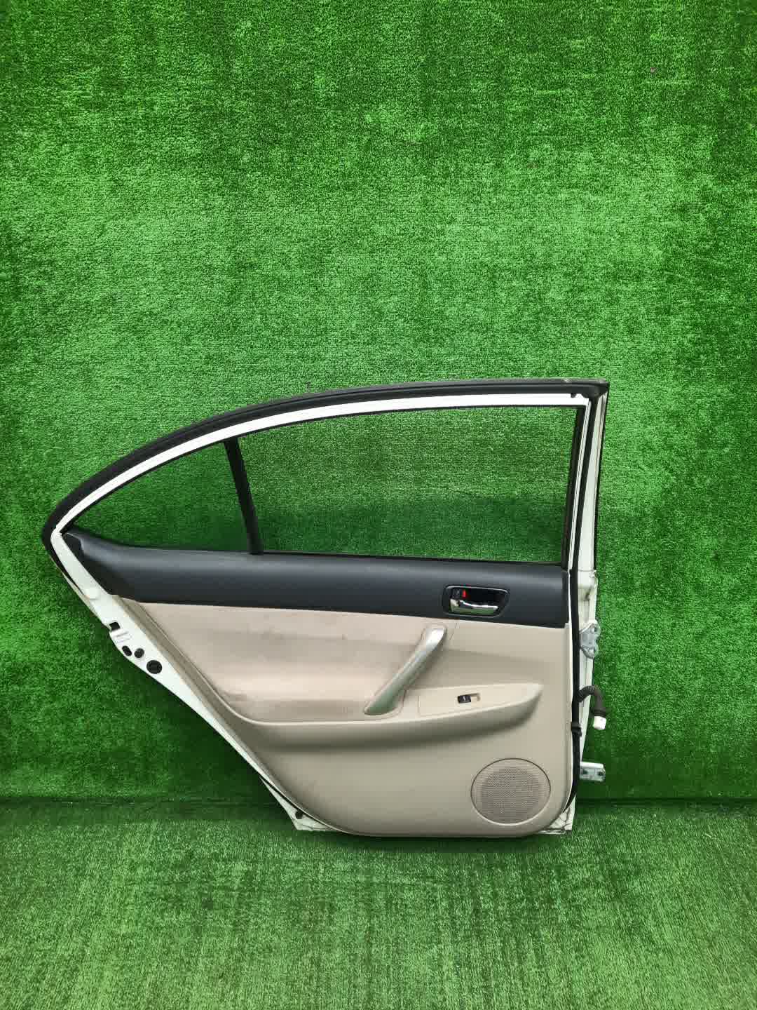 Дверь левая задняя TOYOTA PREMIO ZZT240, NZT240, AZT240, ZZT245 2258 4 ракурс
