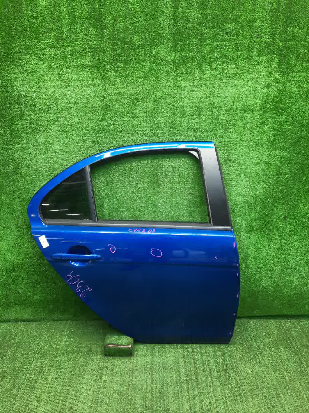 Дверь правая задняя MITSUBISHI LANCER, GALANT FORTIS CY4A, CY2A, CY3A, CY6A, CX6A, CX4A, CX3A 2304 1 ракурс Дверь правая задняя MITSUBISHI LANCER, GALANT FORTIS CY4A, CY2A, CY3A, CY6A, CX6A, CX4A, CX3A 2304 1 ракурс