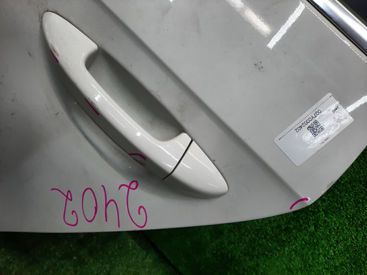 Дверь левая задняя VOLKSWAGEN PASSAT 365 2402 2 ракурс