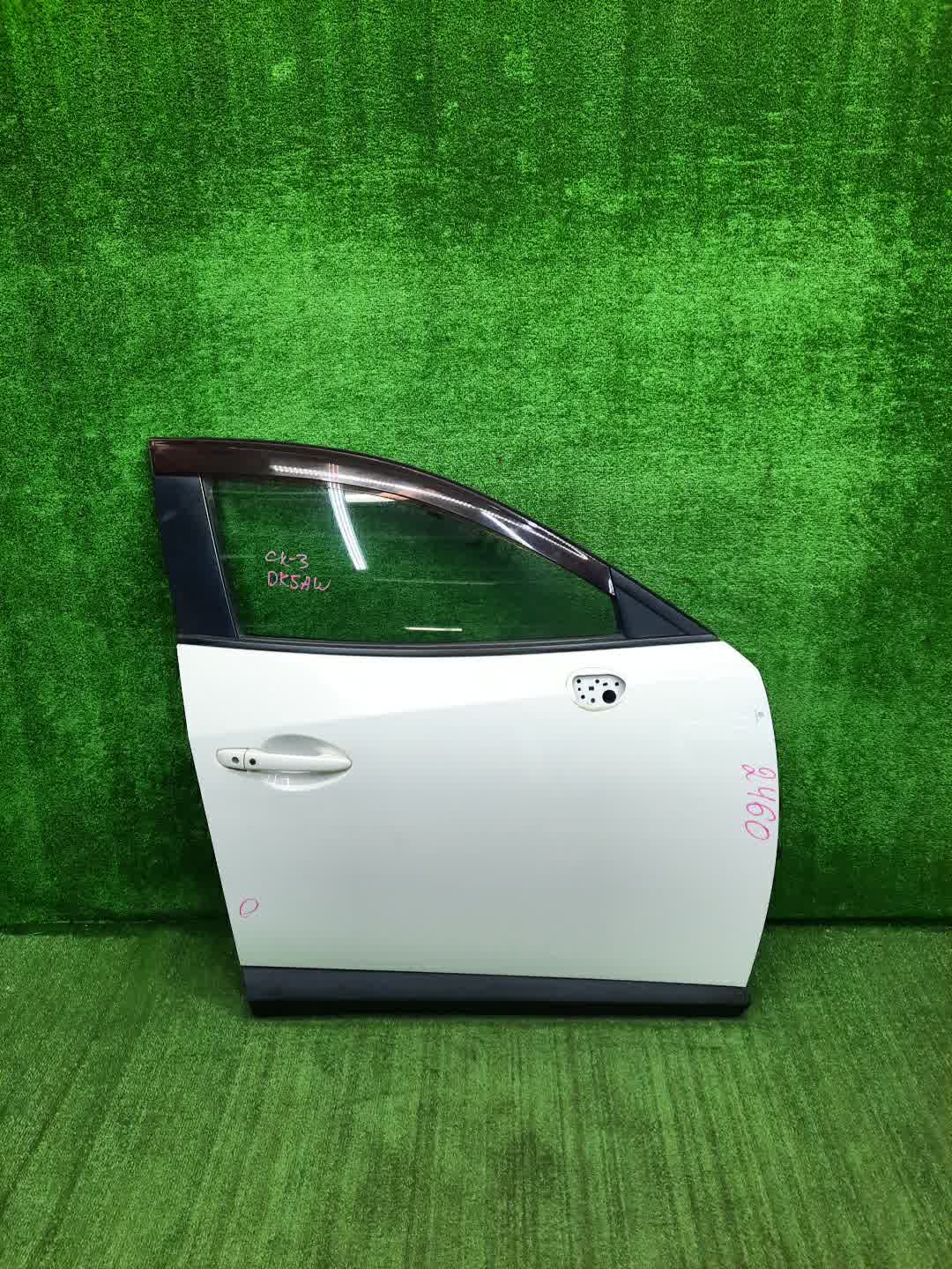 Дверь правая передняя MAZDA CX-3 DK5AW 2460 1 ракурс