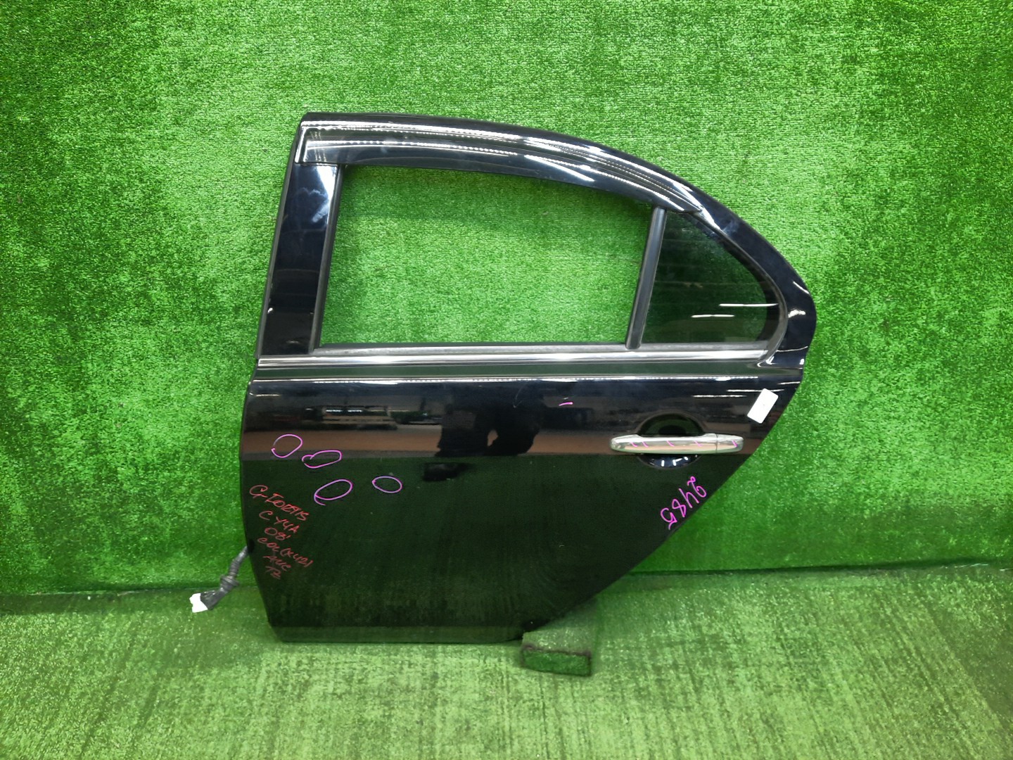 Дверь левая задняя MITSUBISHI LANCER, GALANT FORTIS CY4A, CY2A, CY3A, CY6A, CX6A, CX4A, CX3A 2485 1 ракурс