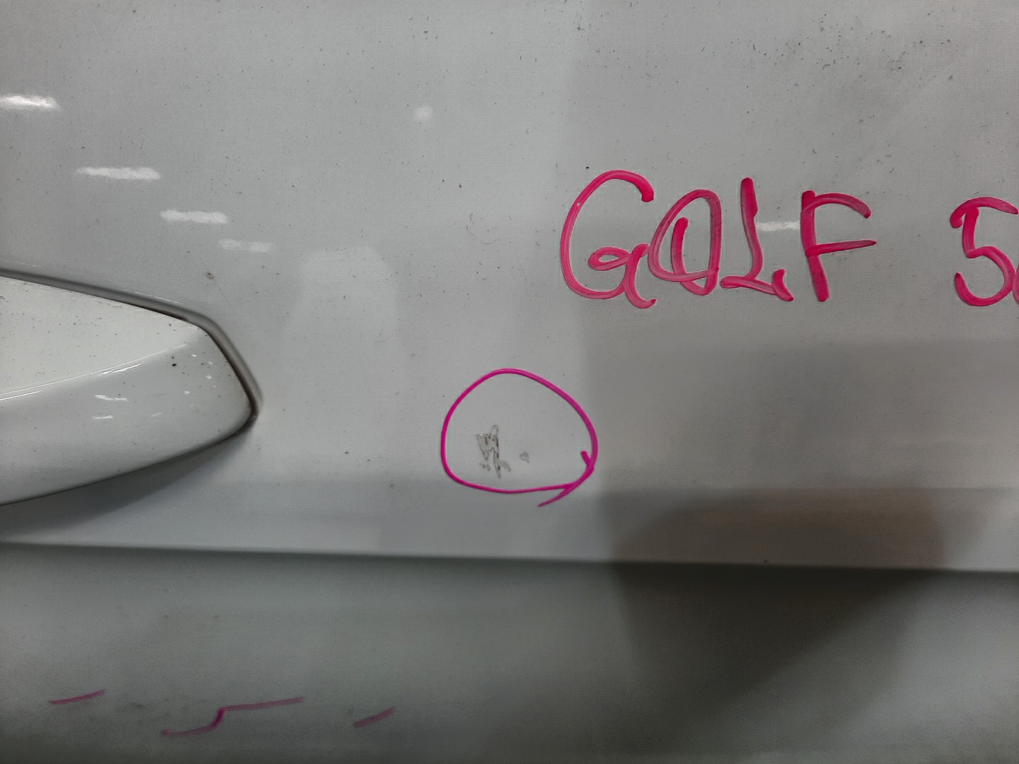 Дверь правая передняя VOLKSWAGEN GOLF MK7, 5G1 2493 2 ракурс