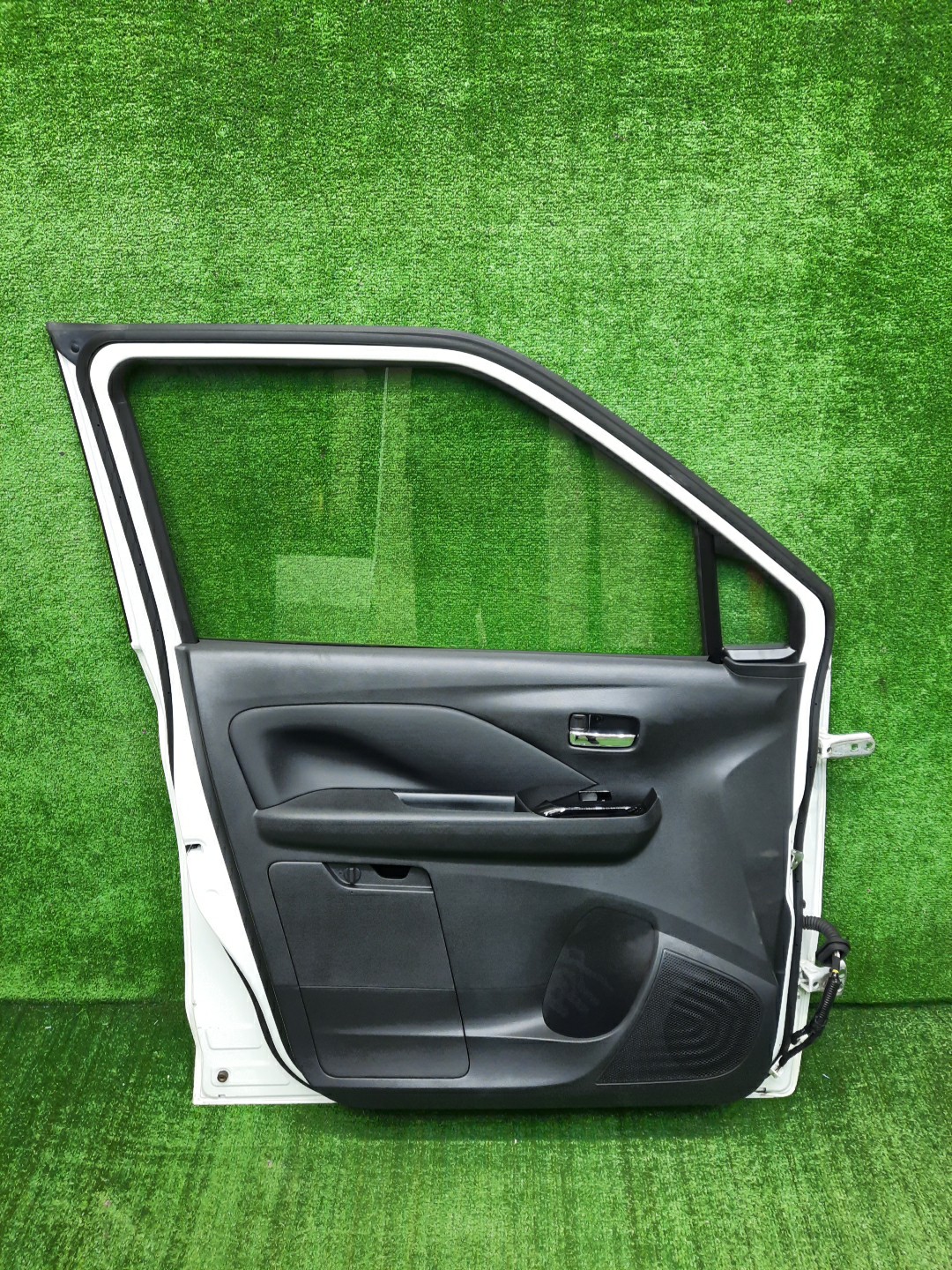 Дверь левая передняя NISSAN DAYZ B45W, B43W, B46W, B47W, B48W, B44W 2572 3 ракурс