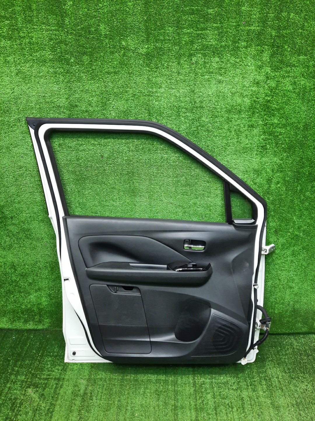 Дверь левая передняя NISSAN DAYZ B45W, B43W, B46W, B47W, B48W, B44W 2573 4 ракурс