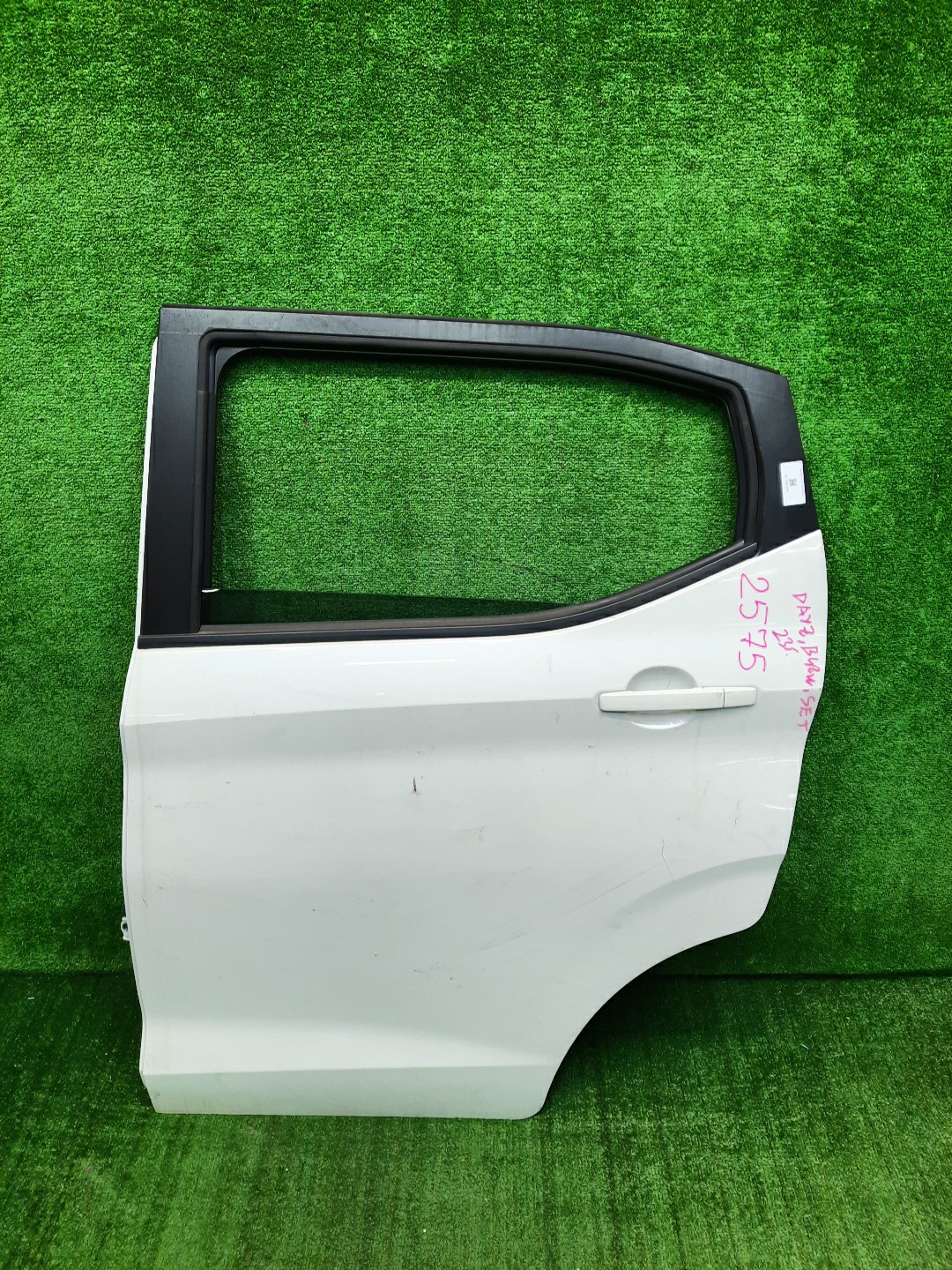 Дверь левая задняя NISSAN DAYZ B45W, B43W, B46W, B47W, B48W, B44W 2575 1 ракурс