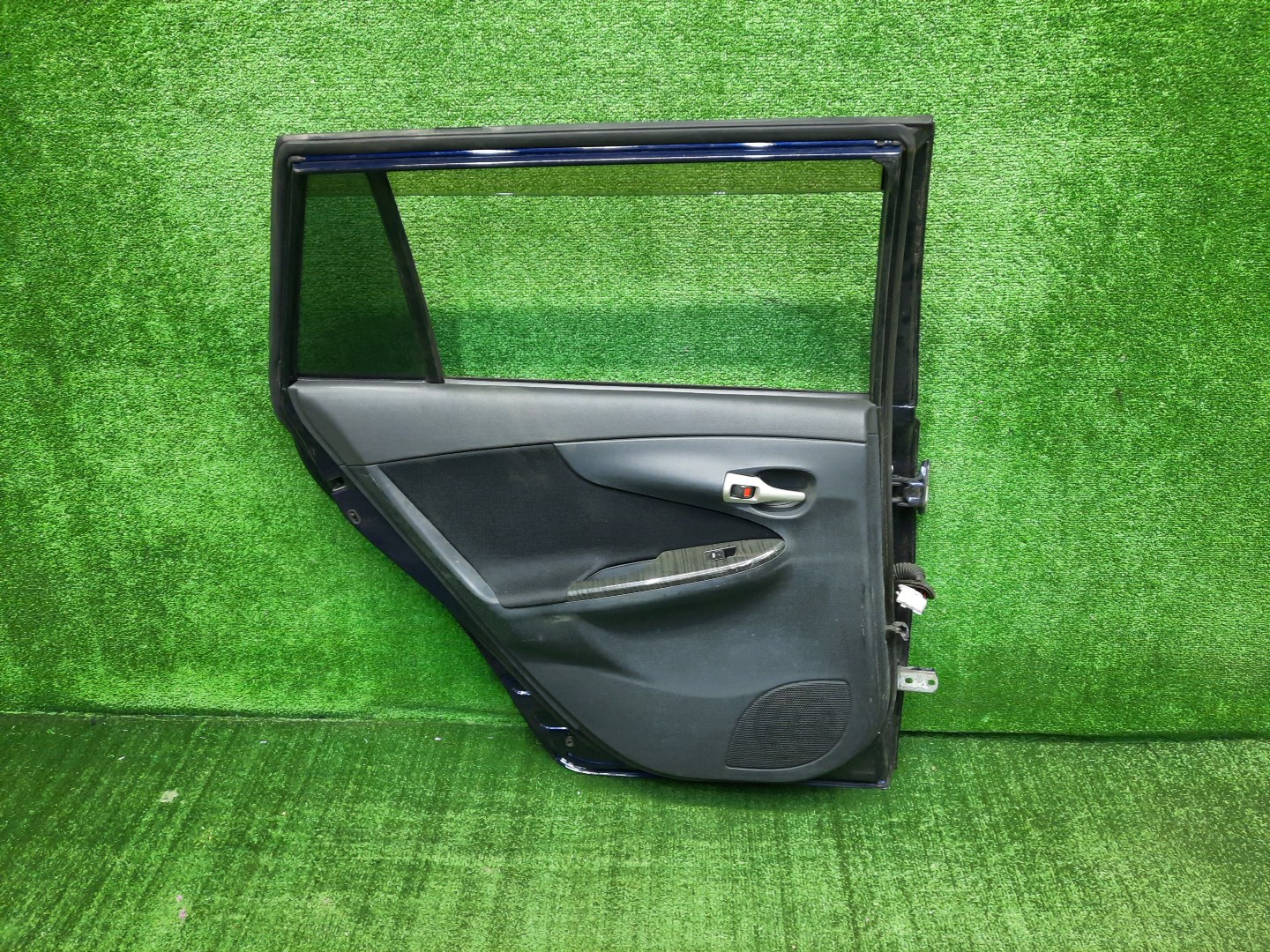 Дверь левая задняя TOYOTA COROLLA FIELDER, FIELDER ZRE144G, ZRE142G, NZE144G, NZE141G 2609 5 ракурс