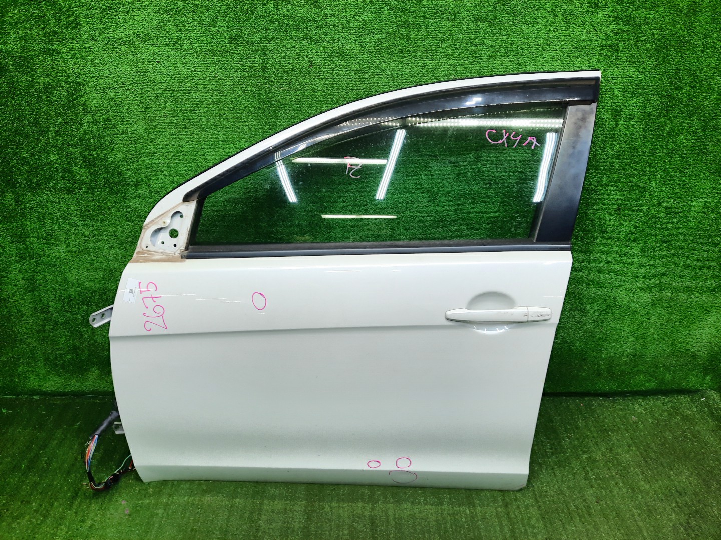 Дверь левая передняя MITSUBISHI LANCER, GALANT FORTIS CY4A, CY2A, CY3A, CY6A, CX6A, CX4A, CX3A 2675 1 ракурс