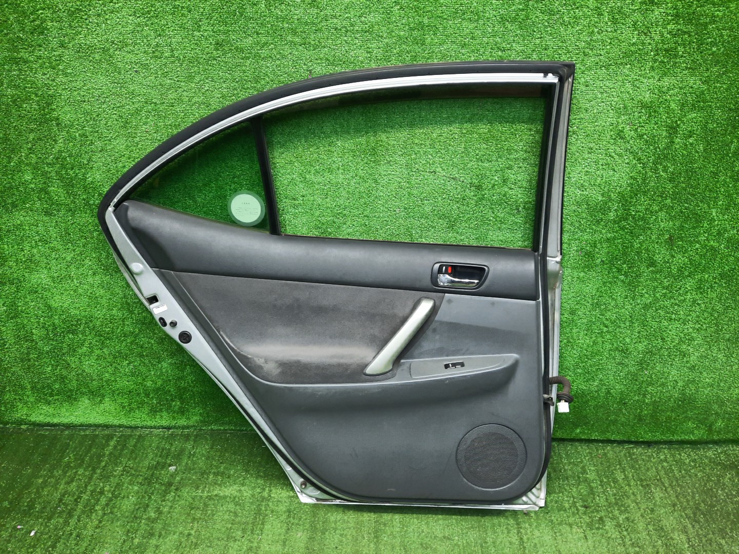 Дверь левая задняя TOYOTA ALLION ZZT240, NZT240, AZT240, ZZT245 2698 4 ракурс