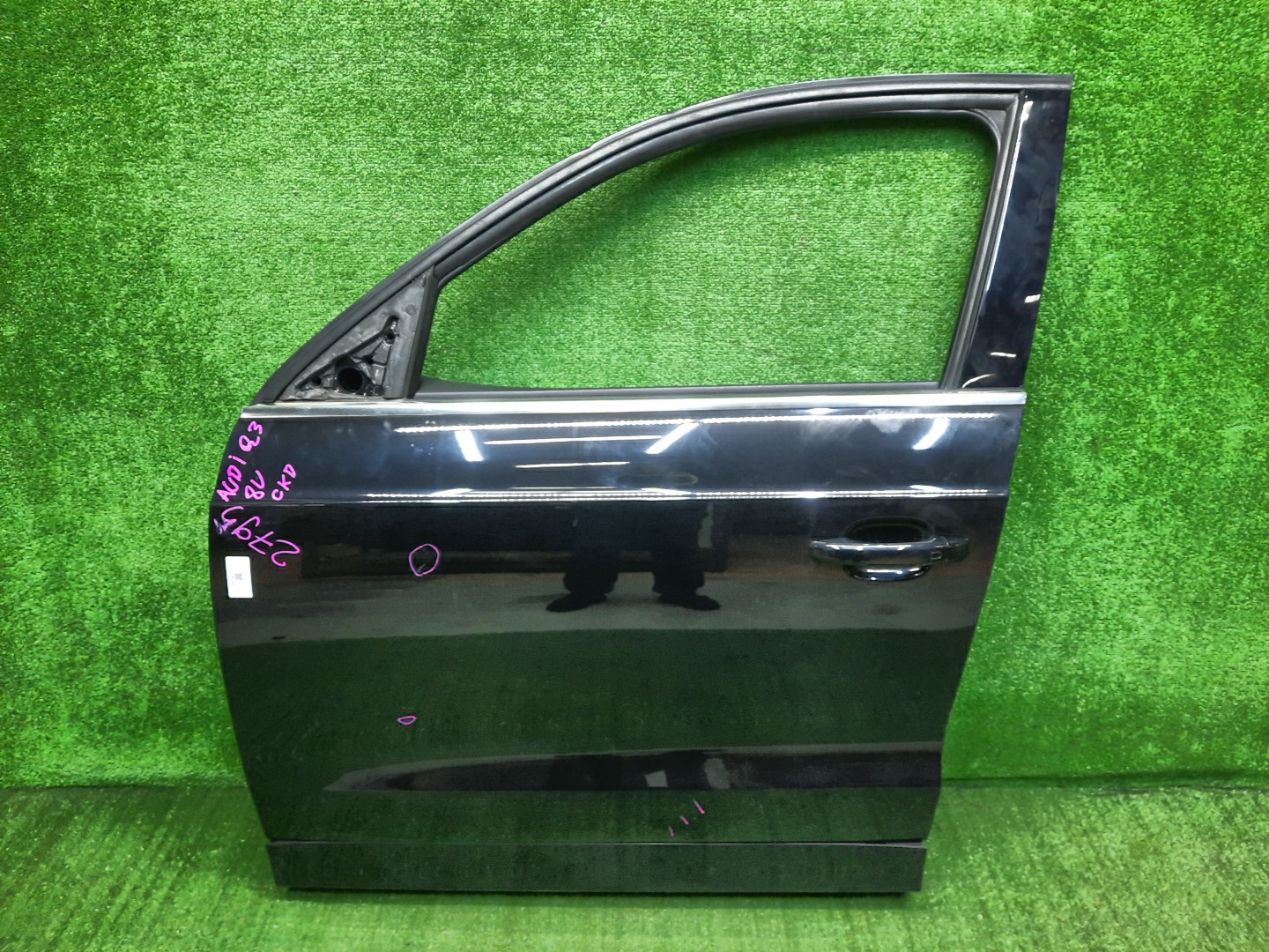 Дверь левая передняя AUDI Q3 8UB 2795 1 ракурс