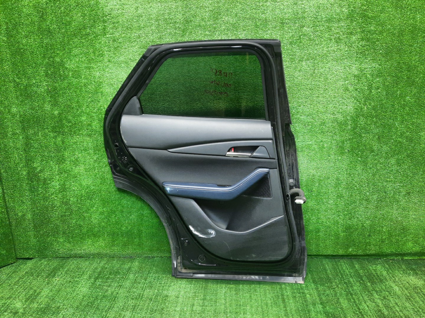 Дверь левая задняя MAZDA CX-30 DM8P 2854 3 ракурс