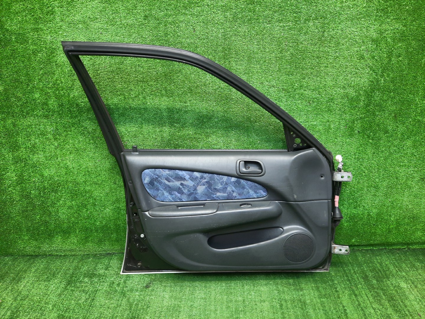 Дверь левая передняя TOYOTA SPRINTER CARIB AE111G, AE114G, AE115G 2891 3 ракурс