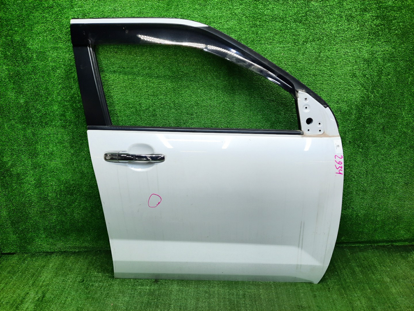 Дверь правая передняя TOYOTA RAIZE, ROCKY A200A, A210A, A201A, A202A, A200S, A210S, A202S, A201S 2834 1 ракурс