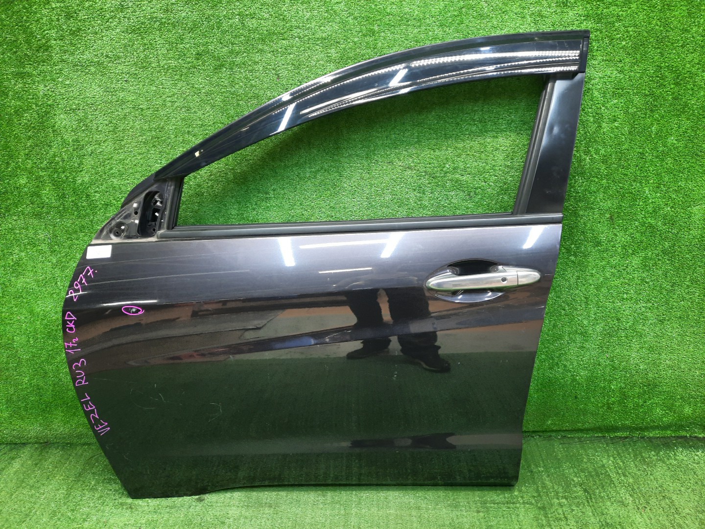 Дверь левая передняя HONDA VEZEL RU1, RU3, RU4, RU2 2977 1 ракурс