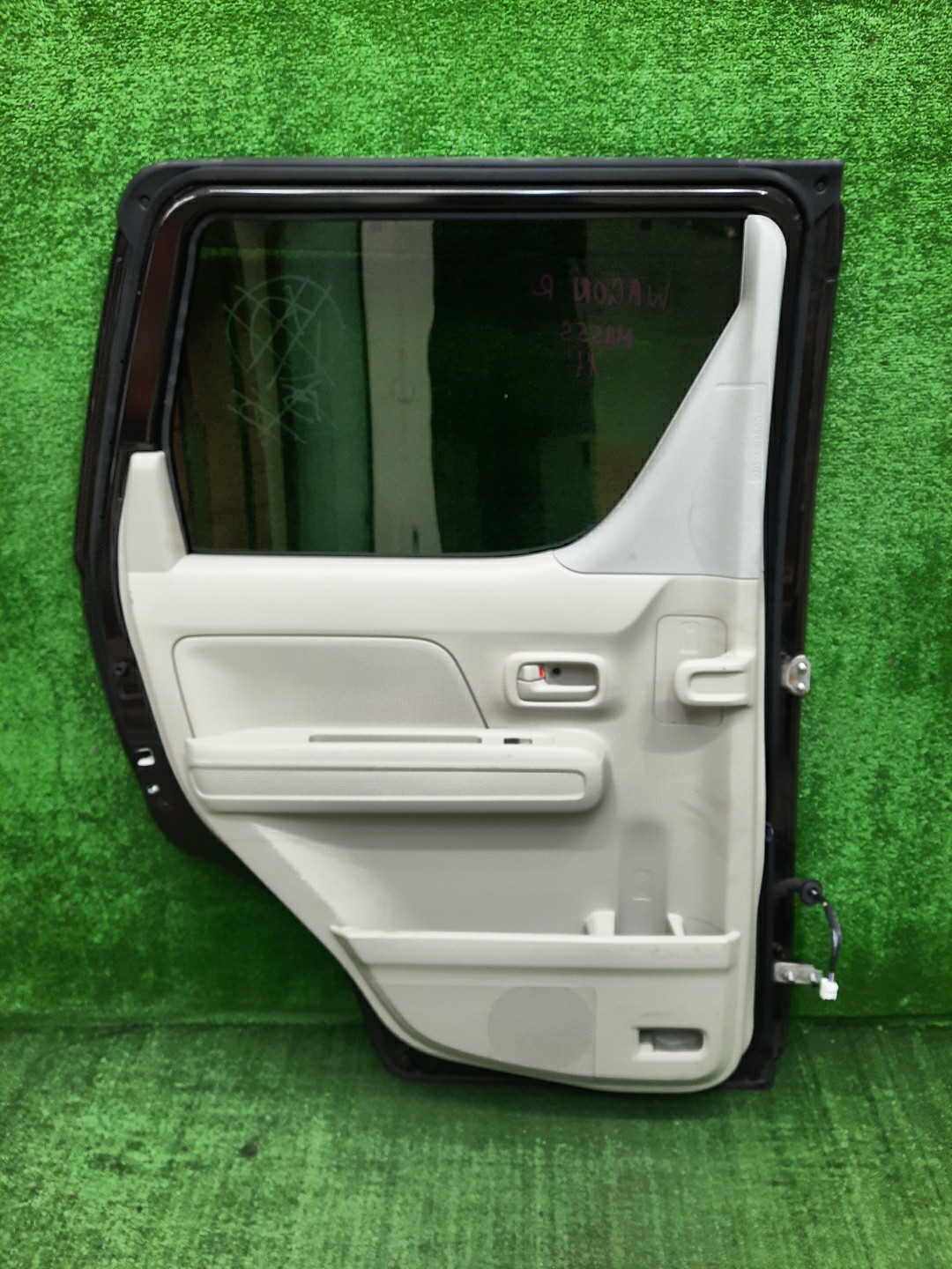 Дверь левая задняя SUZUKI WAGON R MH55S 2982 4 ракурс