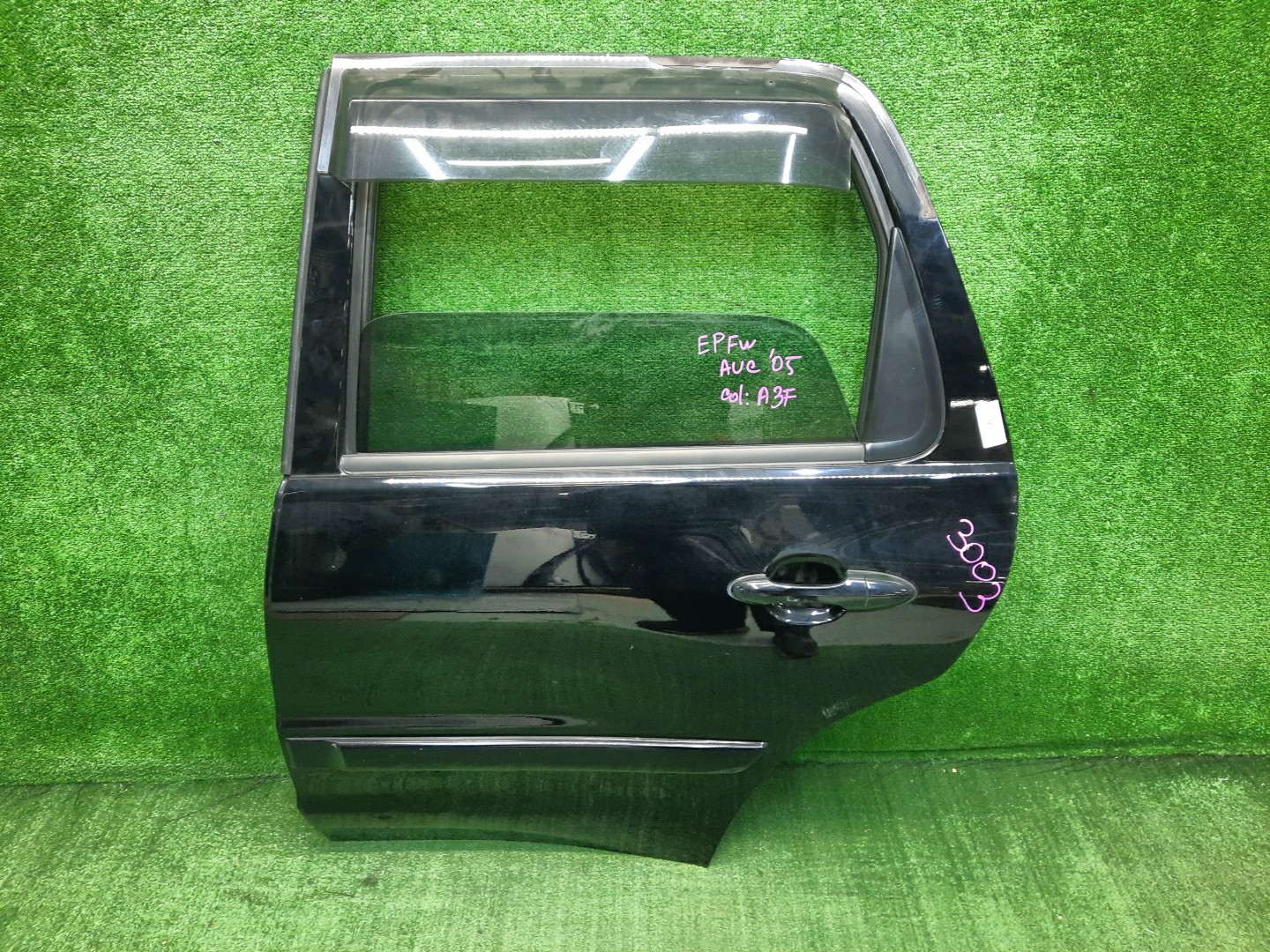 Дверь левая задняя MAZDA TRIBUTE, FORD ESCAPE EPEW, EPFW, EP3WF 3003 1 ракурс