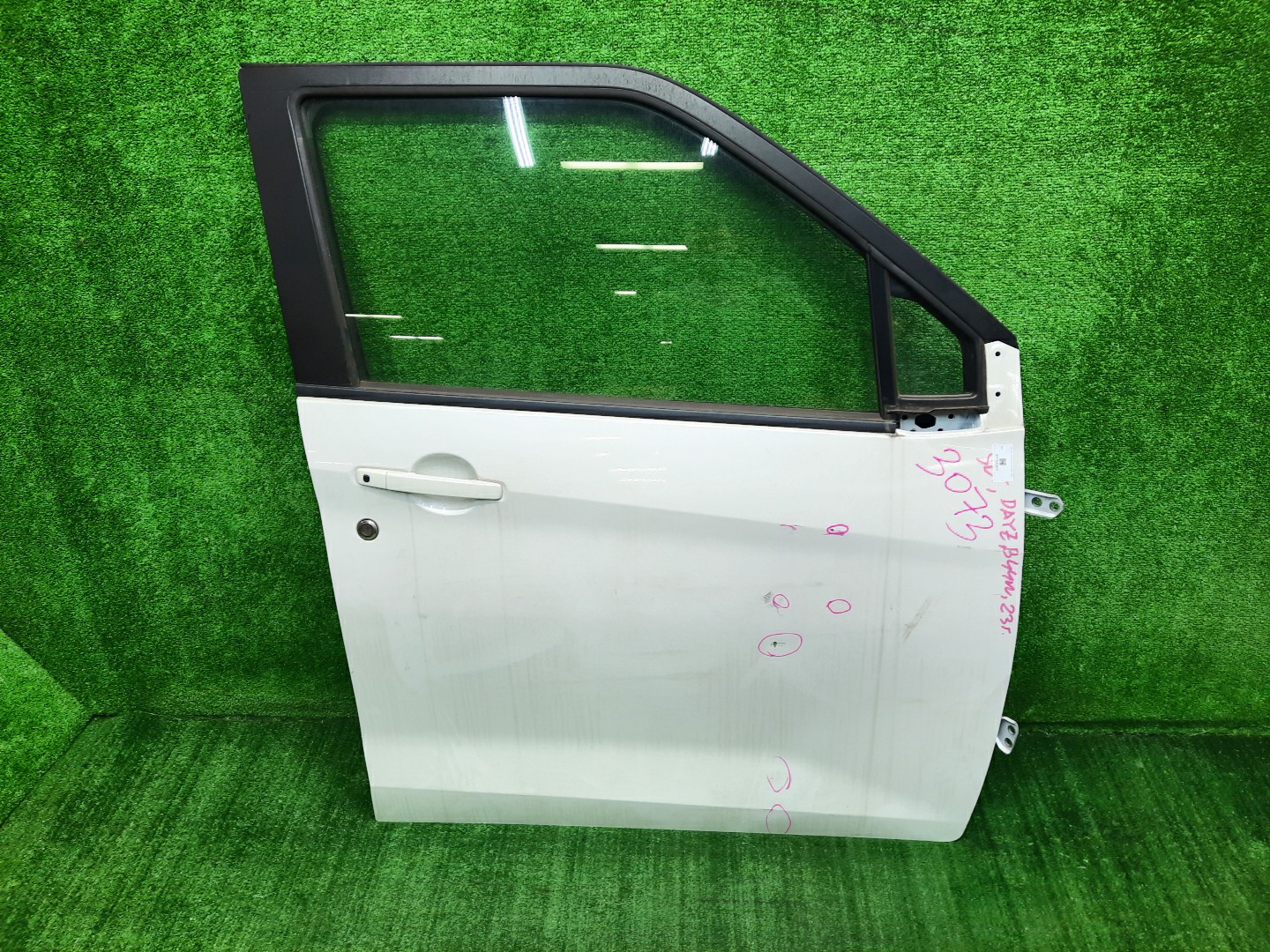 Дверь правая передняя NISSAN DAYZ B45W, B43W, B46W, B47W, B48W, B44W 3073 1 ракурс