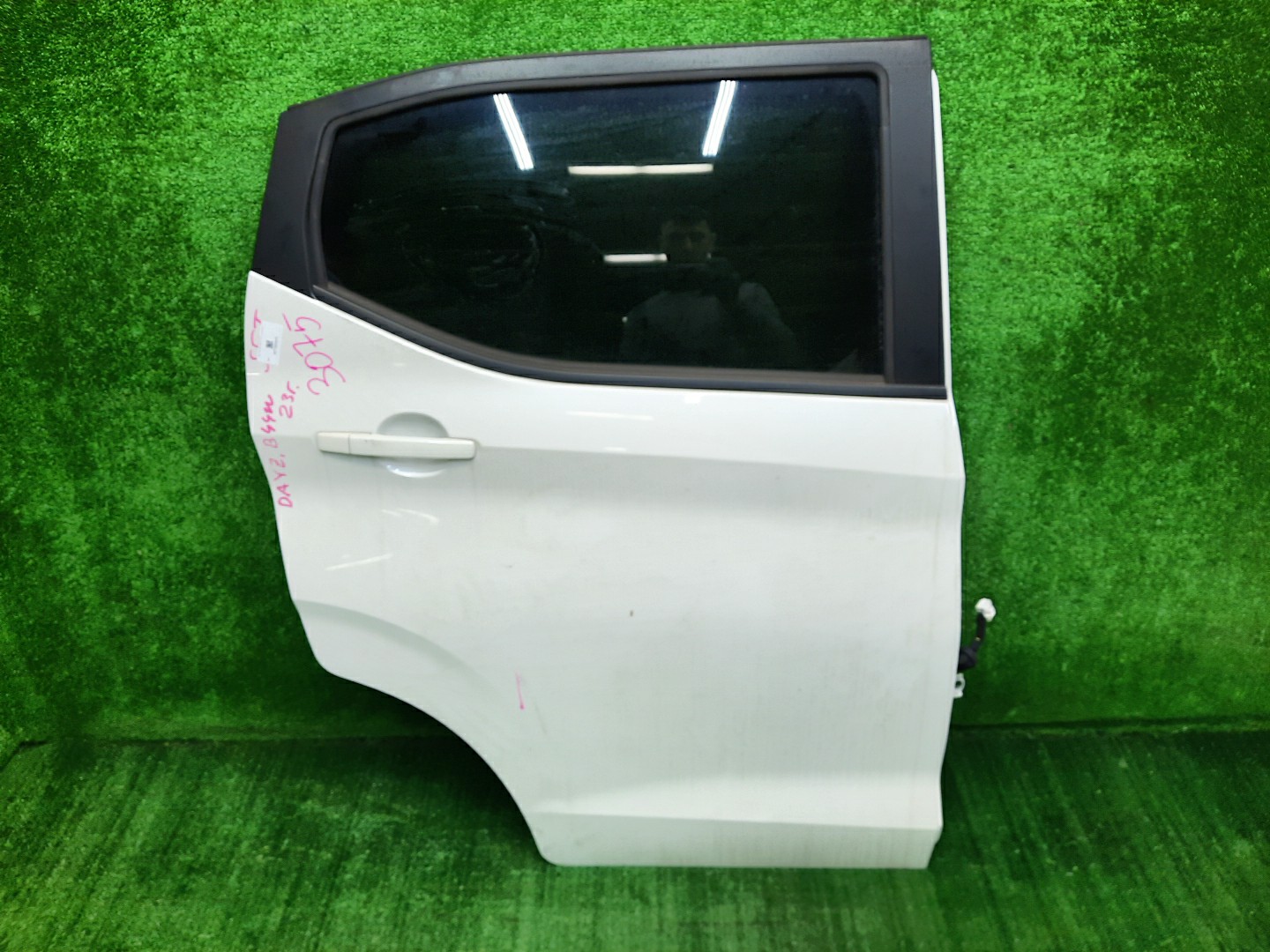 Дверь правая задняя NISSAN DAYZ B45W, B43W, B46W, B47W, B48W, B44W 3075 1 ракурс