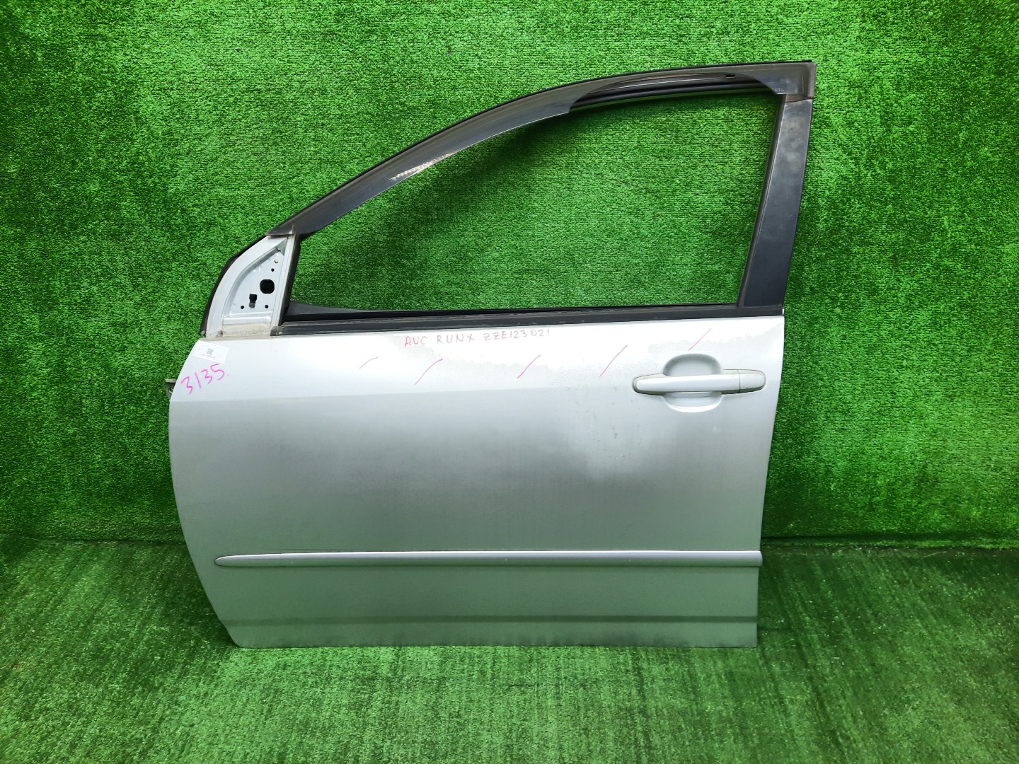 Дверь левая передняя TOYOTA COROLLA, COROLLA FIELDER, ALLEX, COROLLA RUNX ZZE124, NZE121, NZE120, ZZE122, NZE124, CE121, NZE121G, ZZE123G, ZZE124G, ZZE122G, NZE124G, ZZE123 3135 1 ракурс Дверь левая передняя TOYOTA COROLLA, COROLLA FIELDER, ALLEX, COROLLA RUNX ZZE124, NZE121, NZE120, ZZE122, NZE124, CE121, NZE121G, ZZE123G, ZZE124G, ZZE122G, NZE124G, ZZE123 3135 1 ракурс