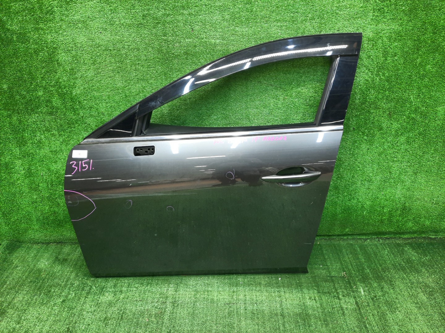 Дверь левая передняя MAZDA MAZDA 3, 3 BPEP, BP8P, BP5P, BPFP, BPFJ3P, BPFJ3R, BP5R, BP, BPEK3R, BP8R 3151 1 ракурс