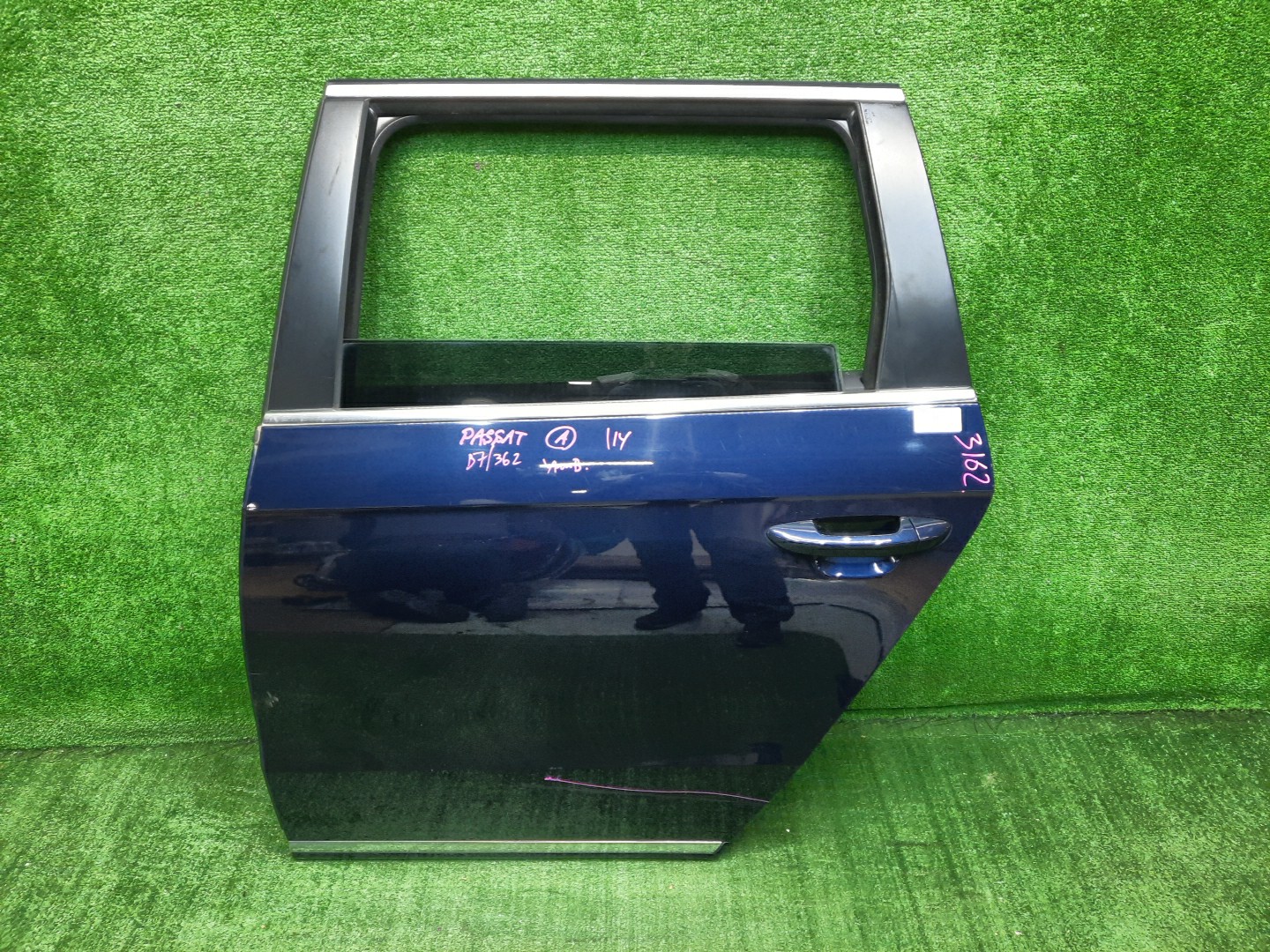Дверь левая задняя VOLKSWAGEN PASSAT 365 3162 1 ракурс