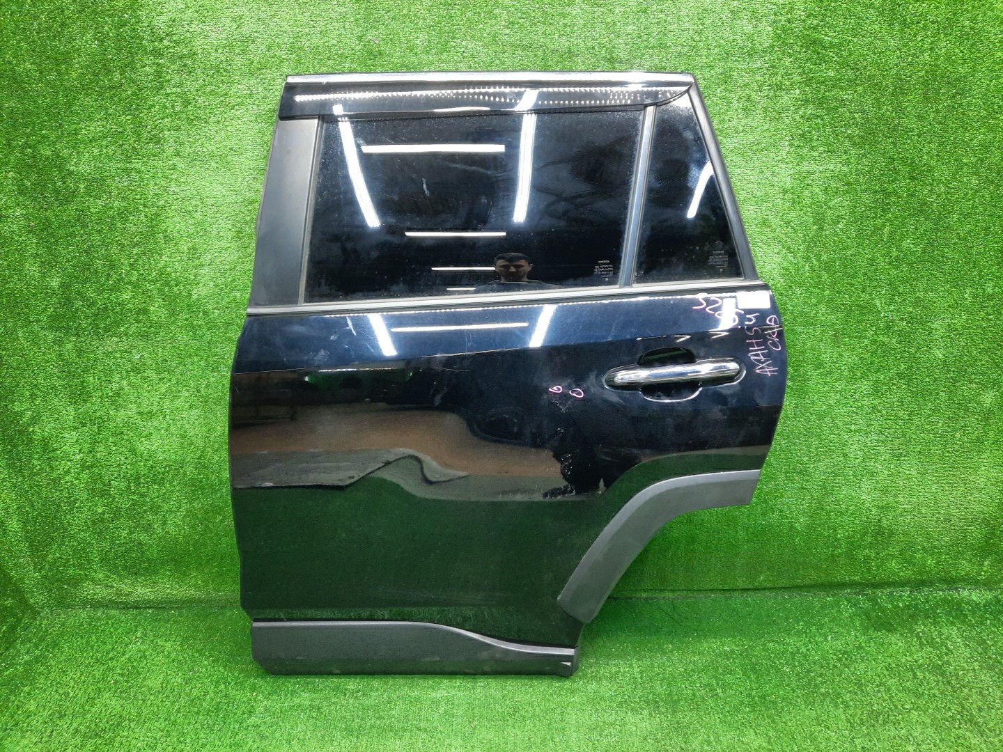 Дверь левая задняя TOYOTA RAV4 AXAH54 3285 1 ракурс