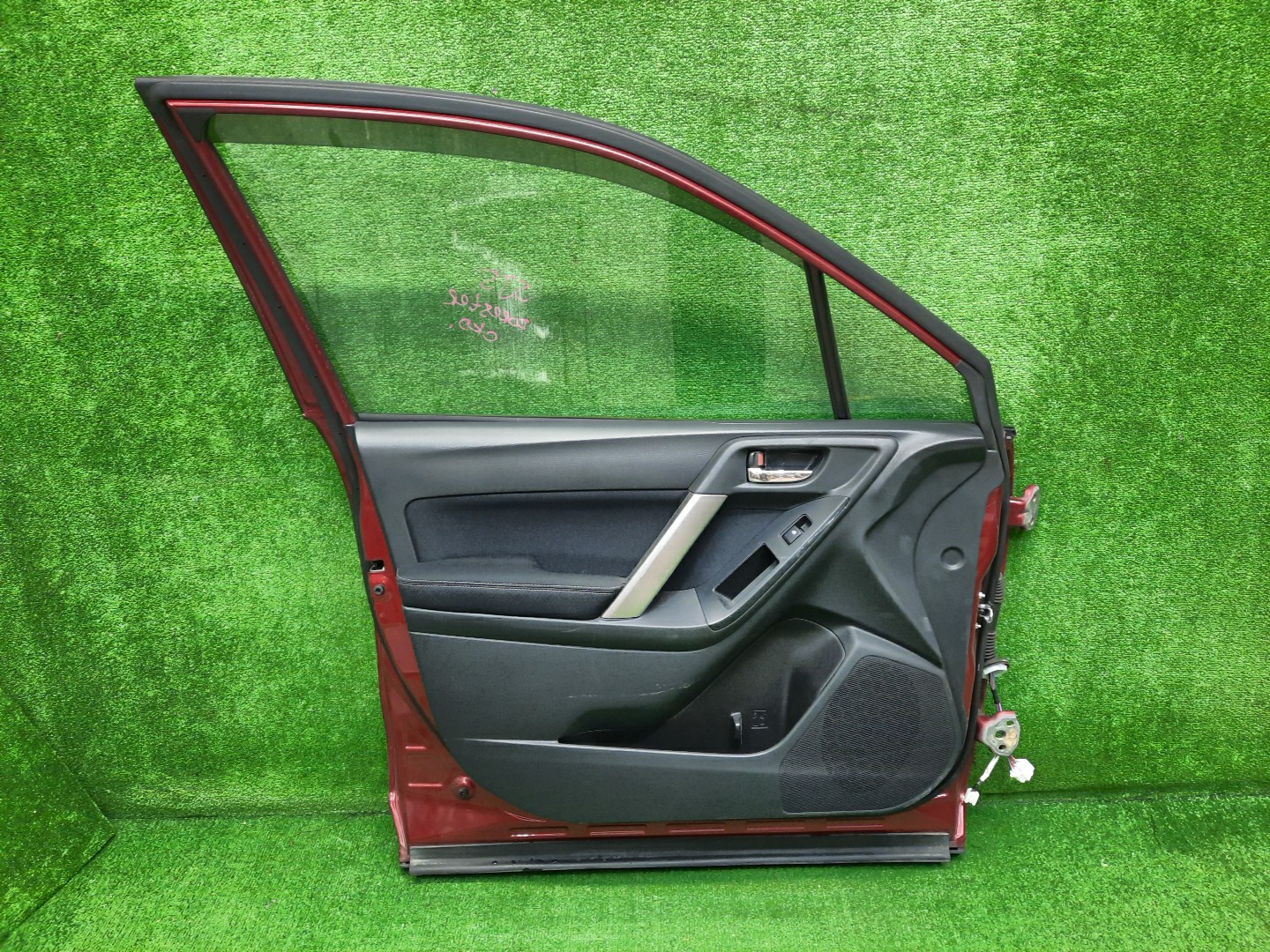 Дверь левая передняя SUBARU FORESTER SJ9, SJ5, SJG 3305 4 ракурс