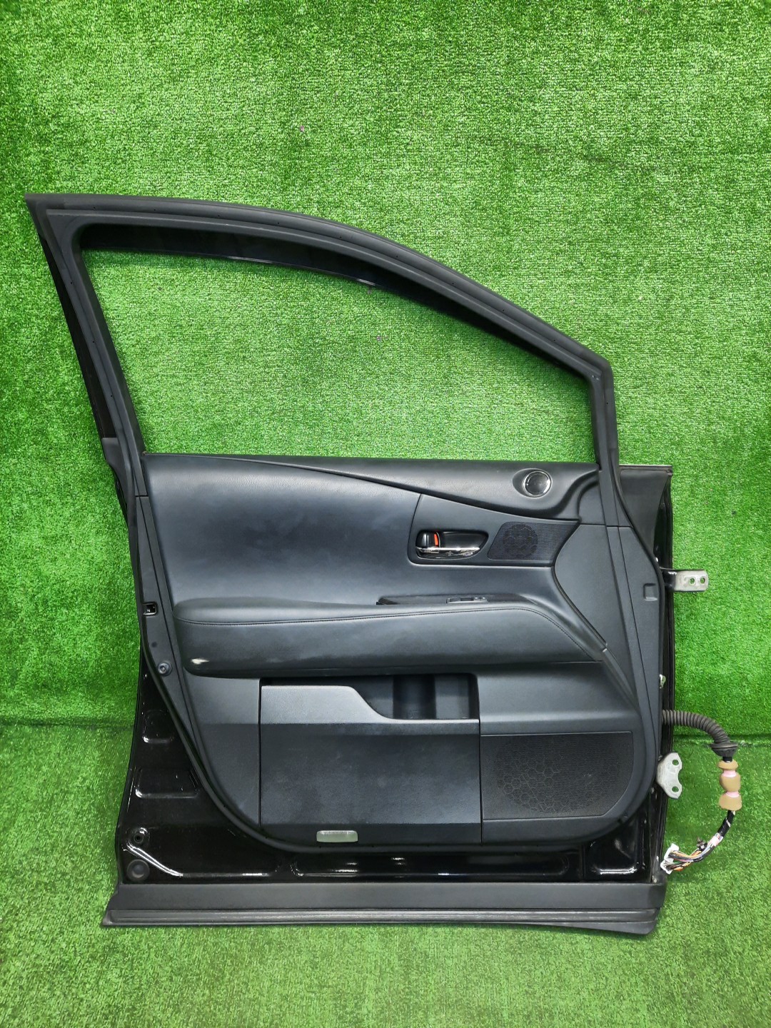 Дверь левая передняя LEXUS RX270, RX350, RX450H AGL10W, GGL16W, GGL10W, GGL15W, GYL15W, GYL16W 3394 4 ракурс