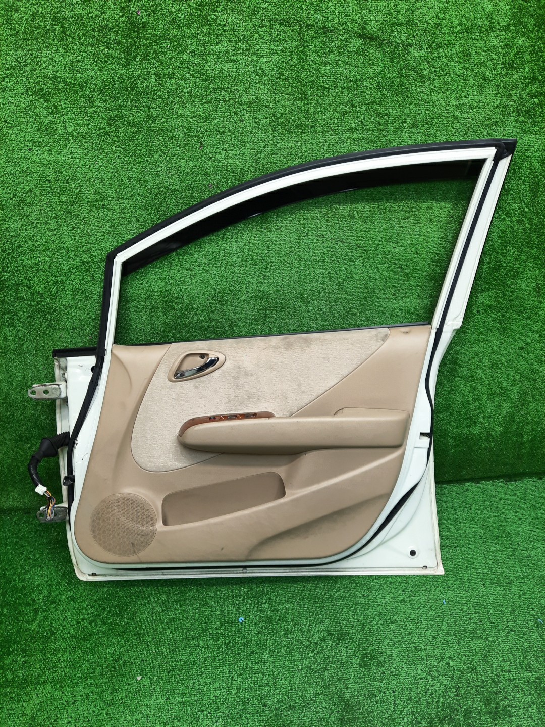 Дверь правая передняя HONDA FIT ARIA GD6, GD9, GD8, GD7 3406 3 ракурс