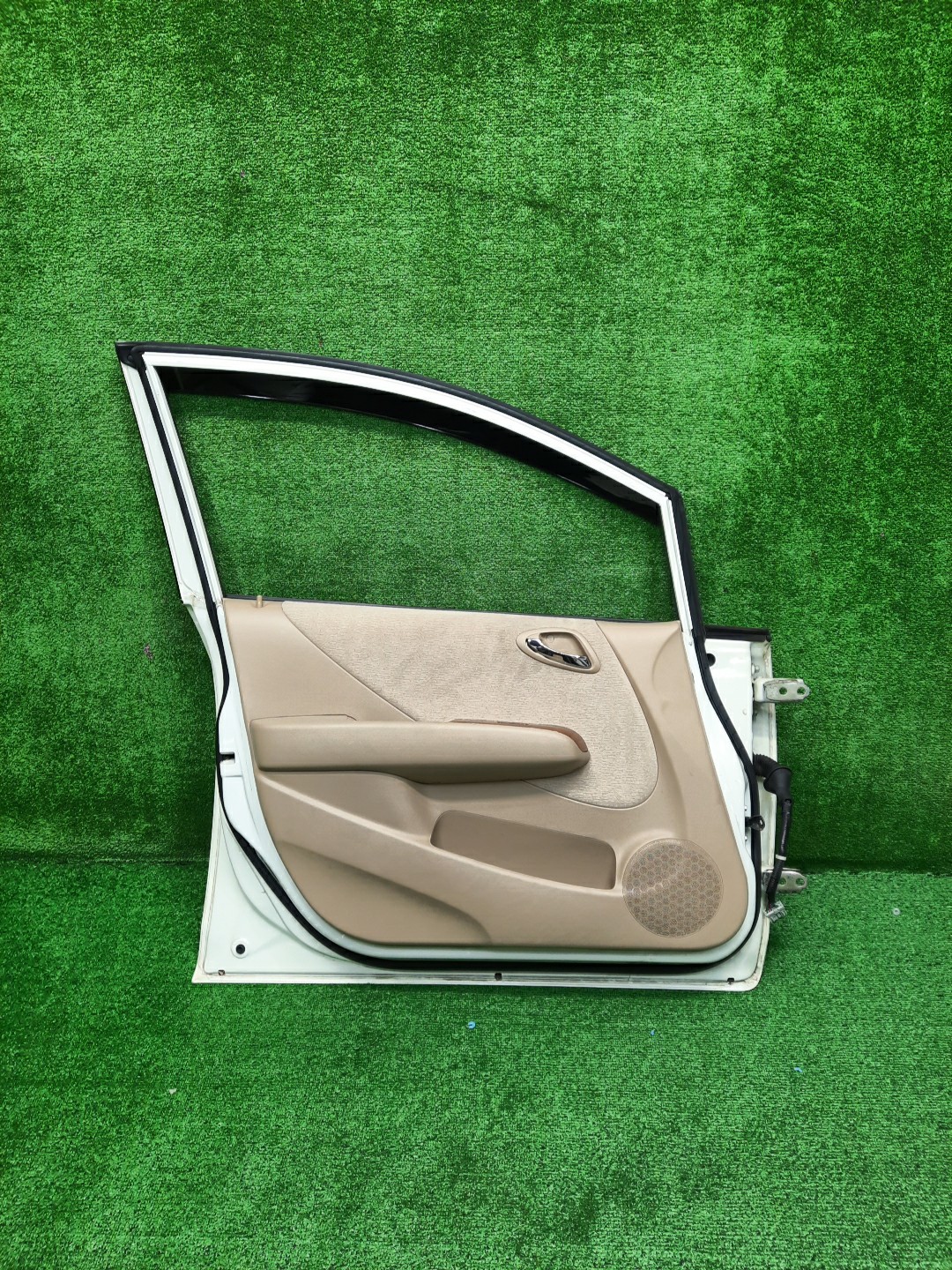 Дверь левая передняя HONDA FIT ARIA GD6, GD9, GD8, GD7 3407 3 ракурс