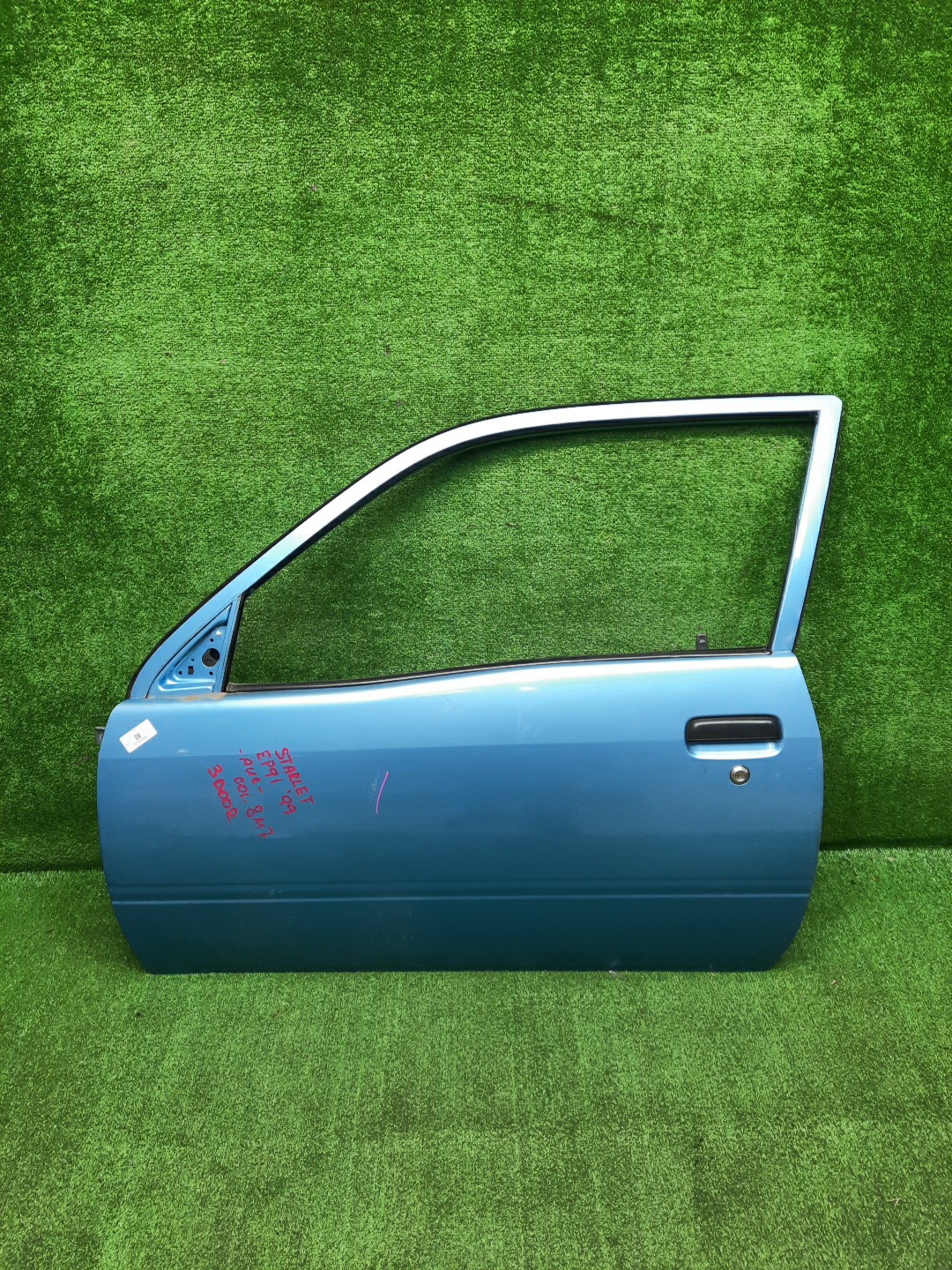 Дверь левая передняя TOYOTA STARLET EP91, EP95, NP90 3592 1 ракурс