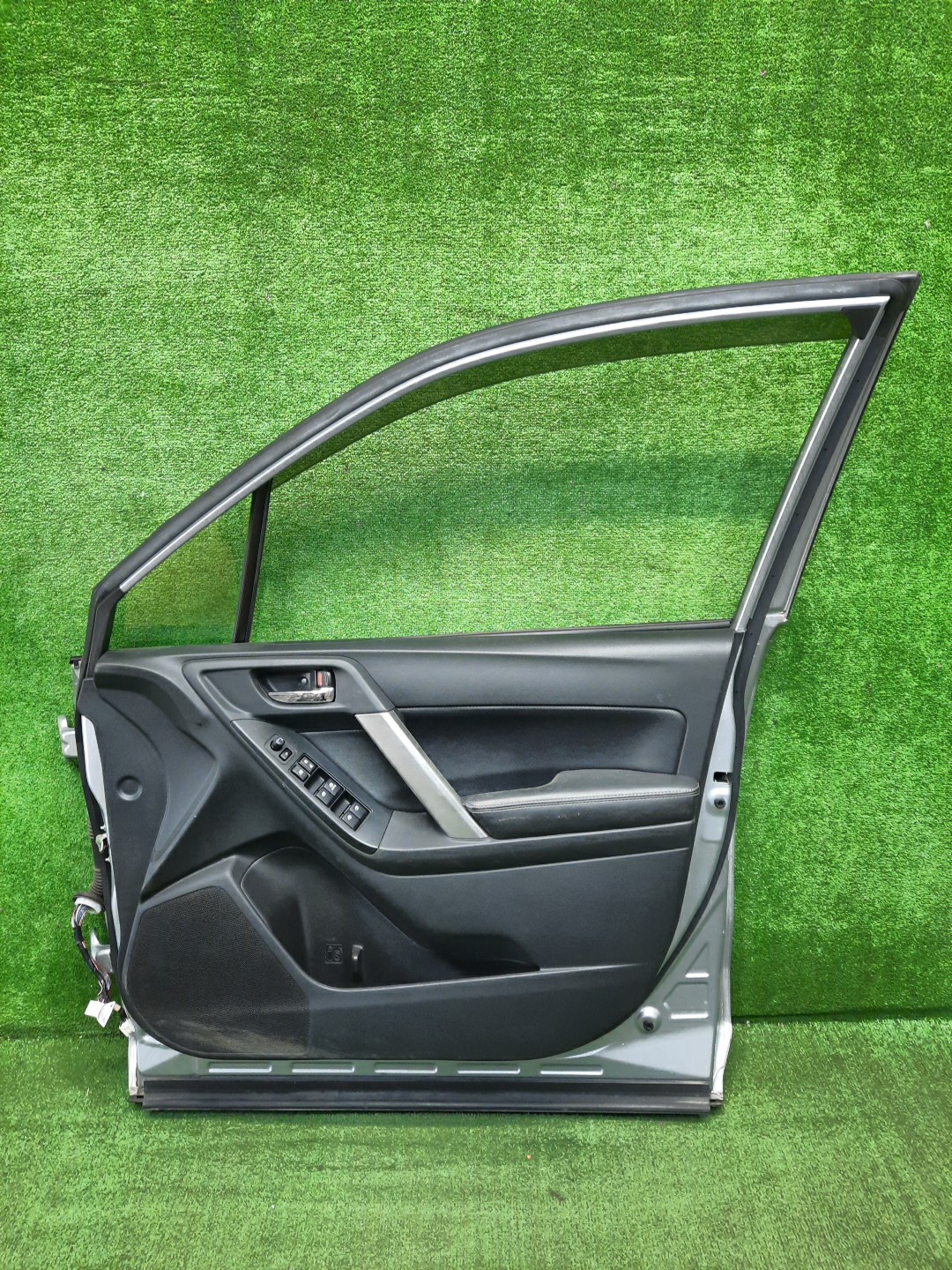Дверь правая передняя SUBARU FORESTER SJ9, SJ5, SJG 3843 5 ракурс